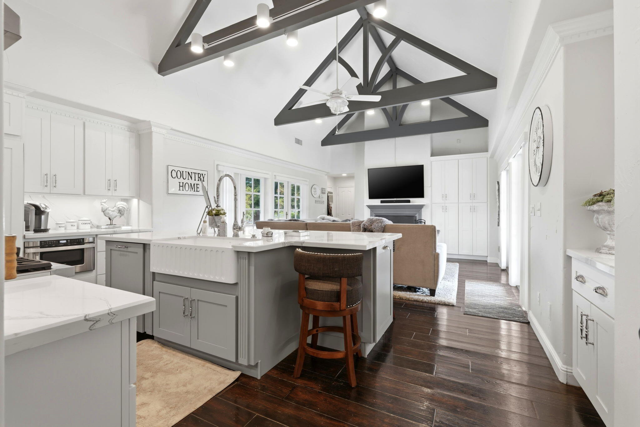 31311 Melanie Ct, Springville, CA 93265