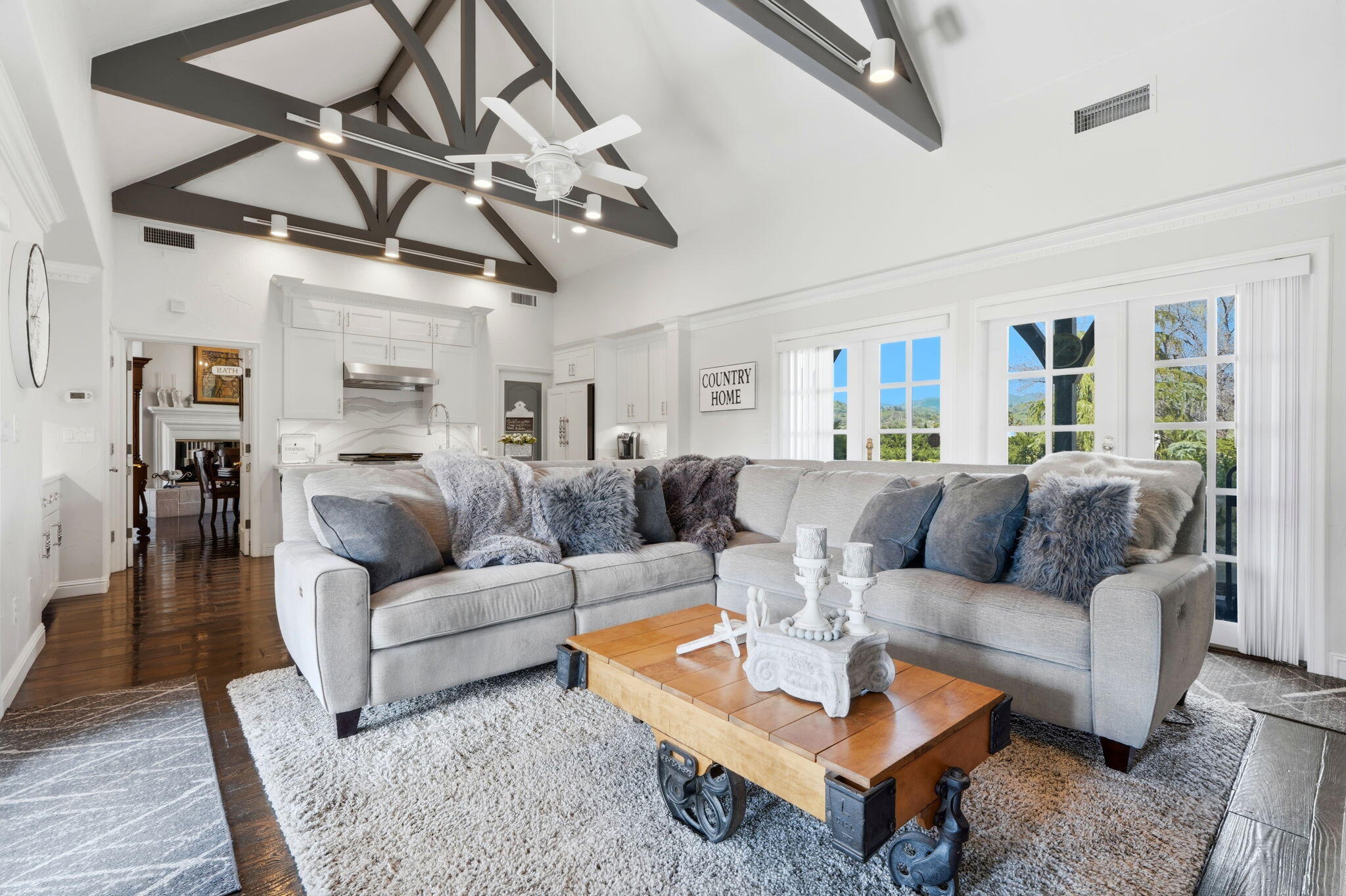 31311 Melanie Ct, Springville, CA 93265