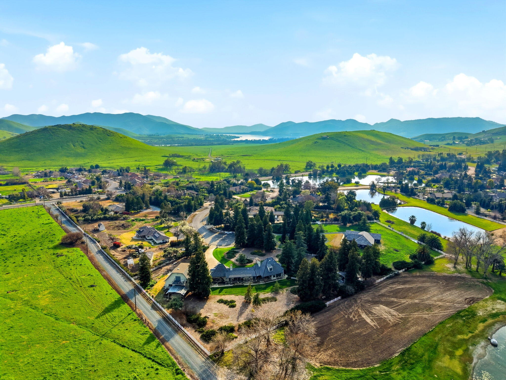 31311 Melanie Ct, Springville, CA 93265