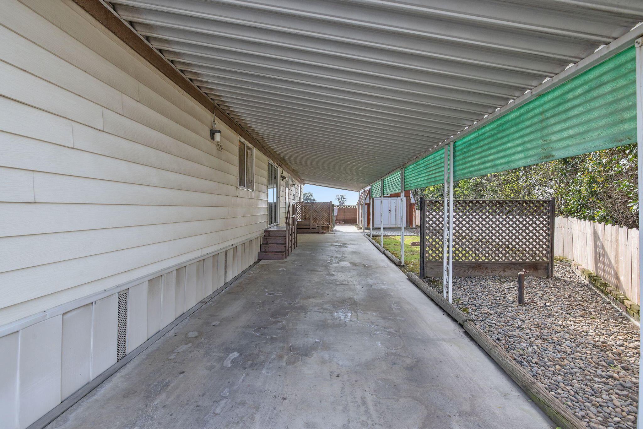1401 E Paige Ave #34, Tulare, CA 93274