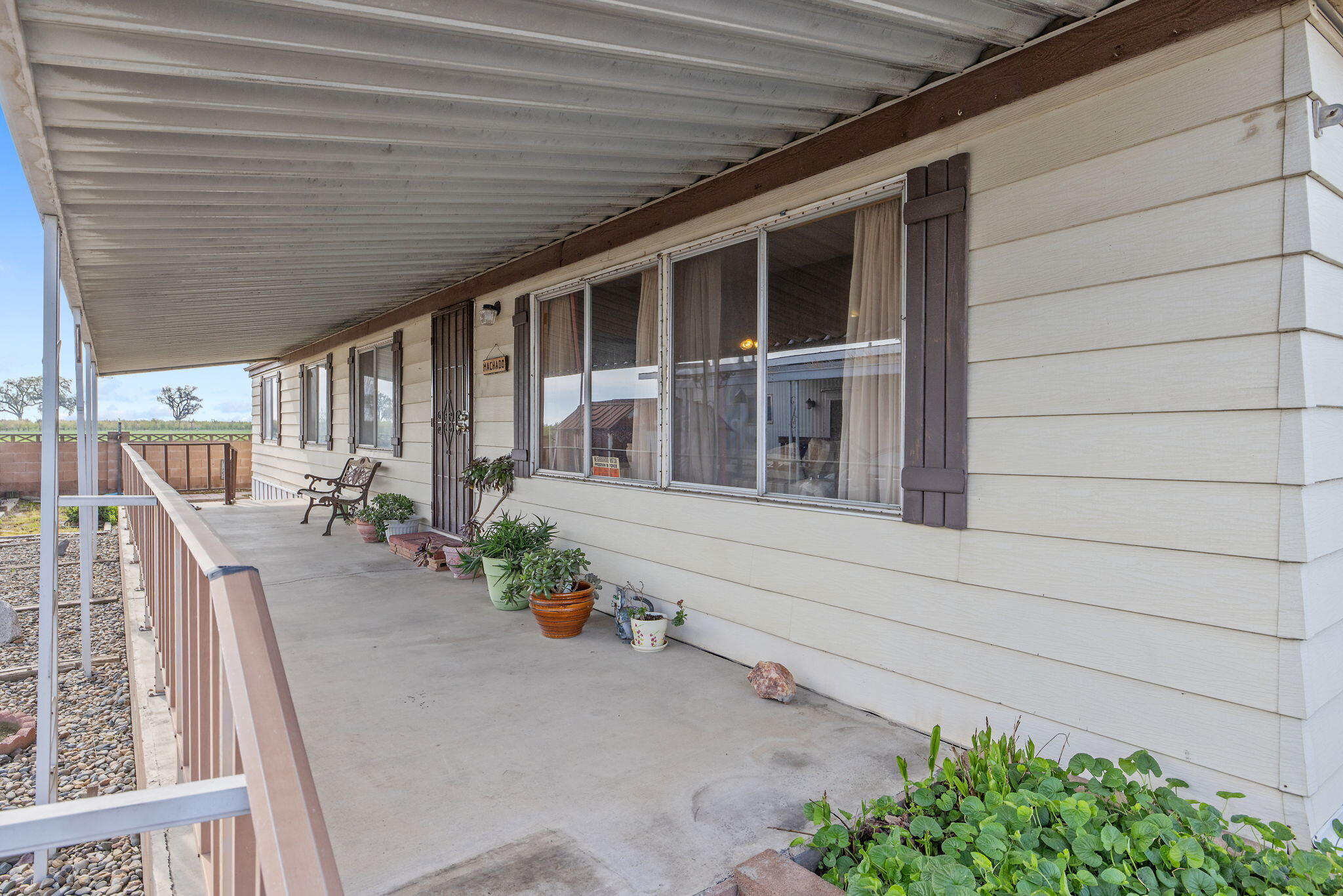 1401 E Paige Ave #34, Tulare, CA 93274
