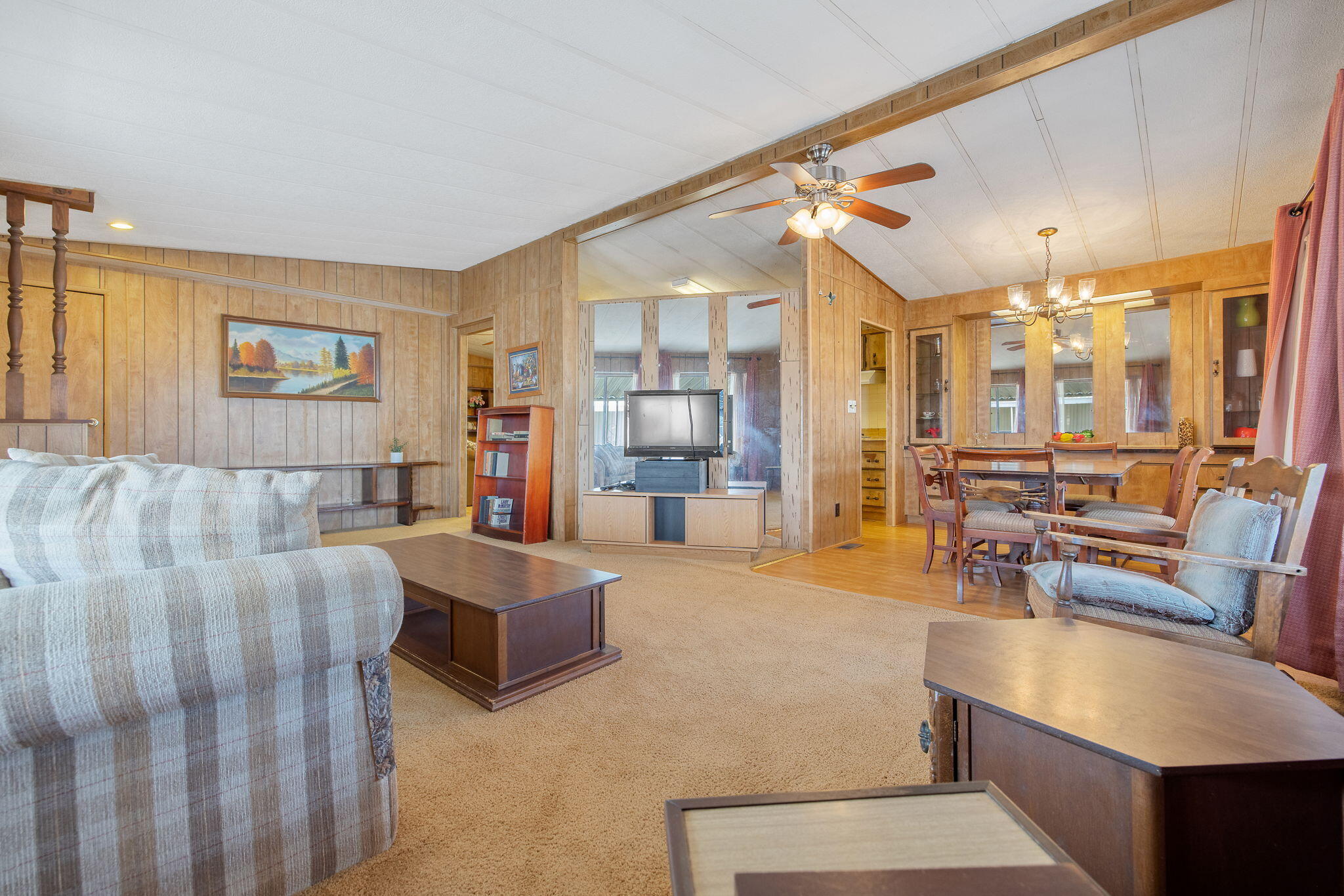 1401 E Paige Ave #34, Tulare, CA 93274