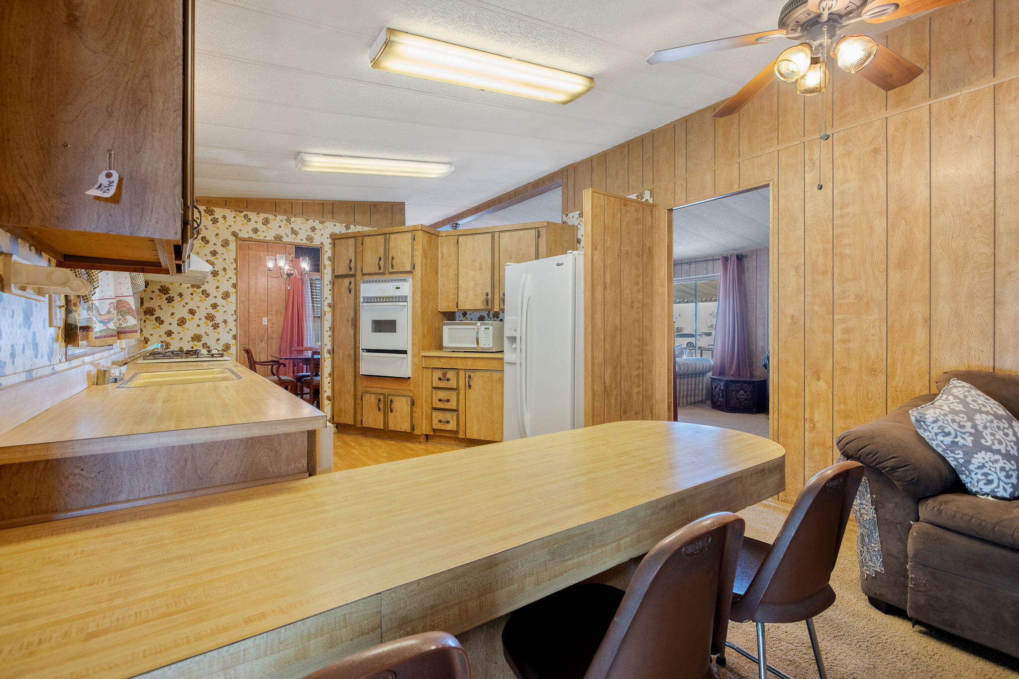 1401 E Paige Ave #34, Tulare, CA 93274