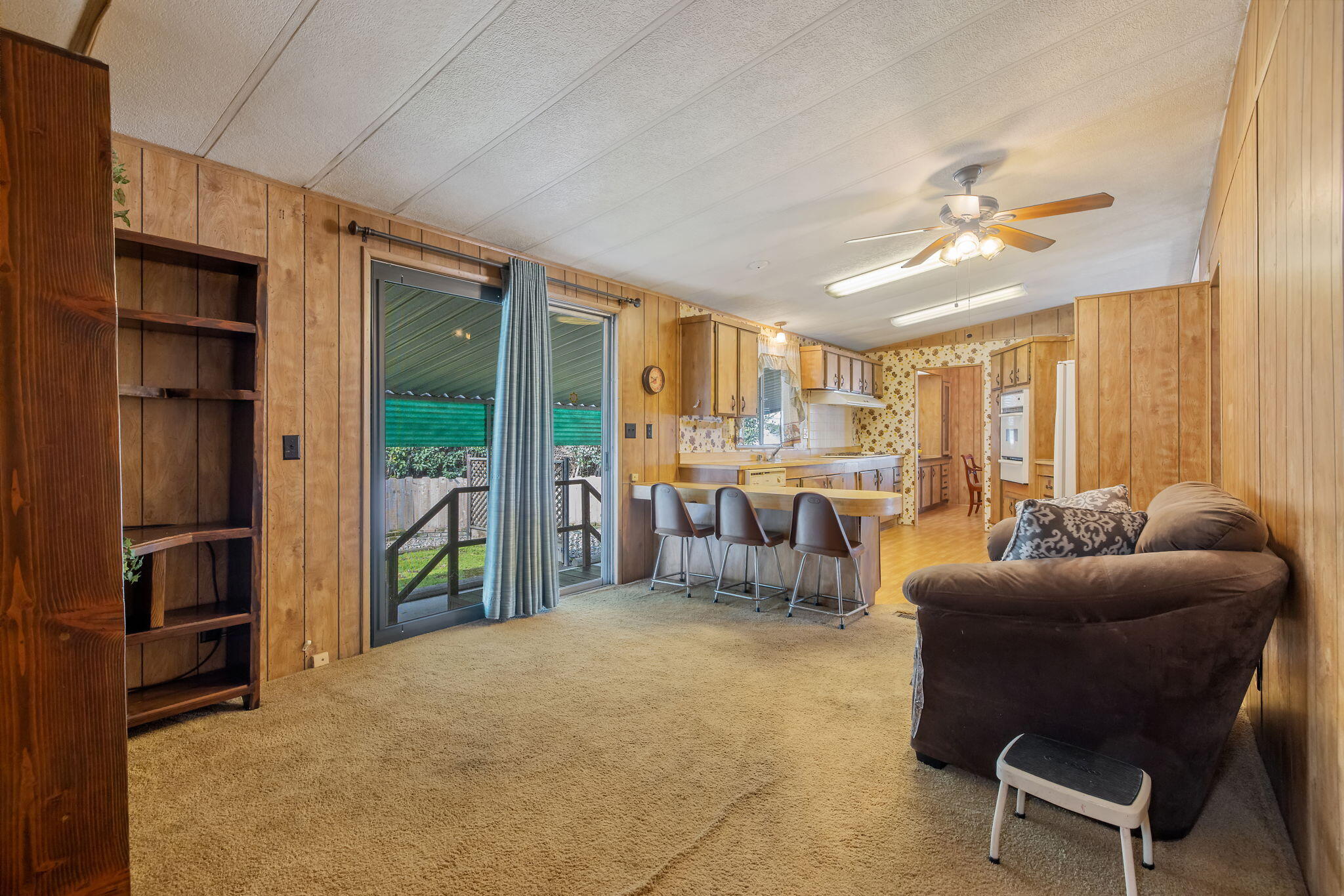 1401 E Paige Ave #34, Tulare, CA 93274