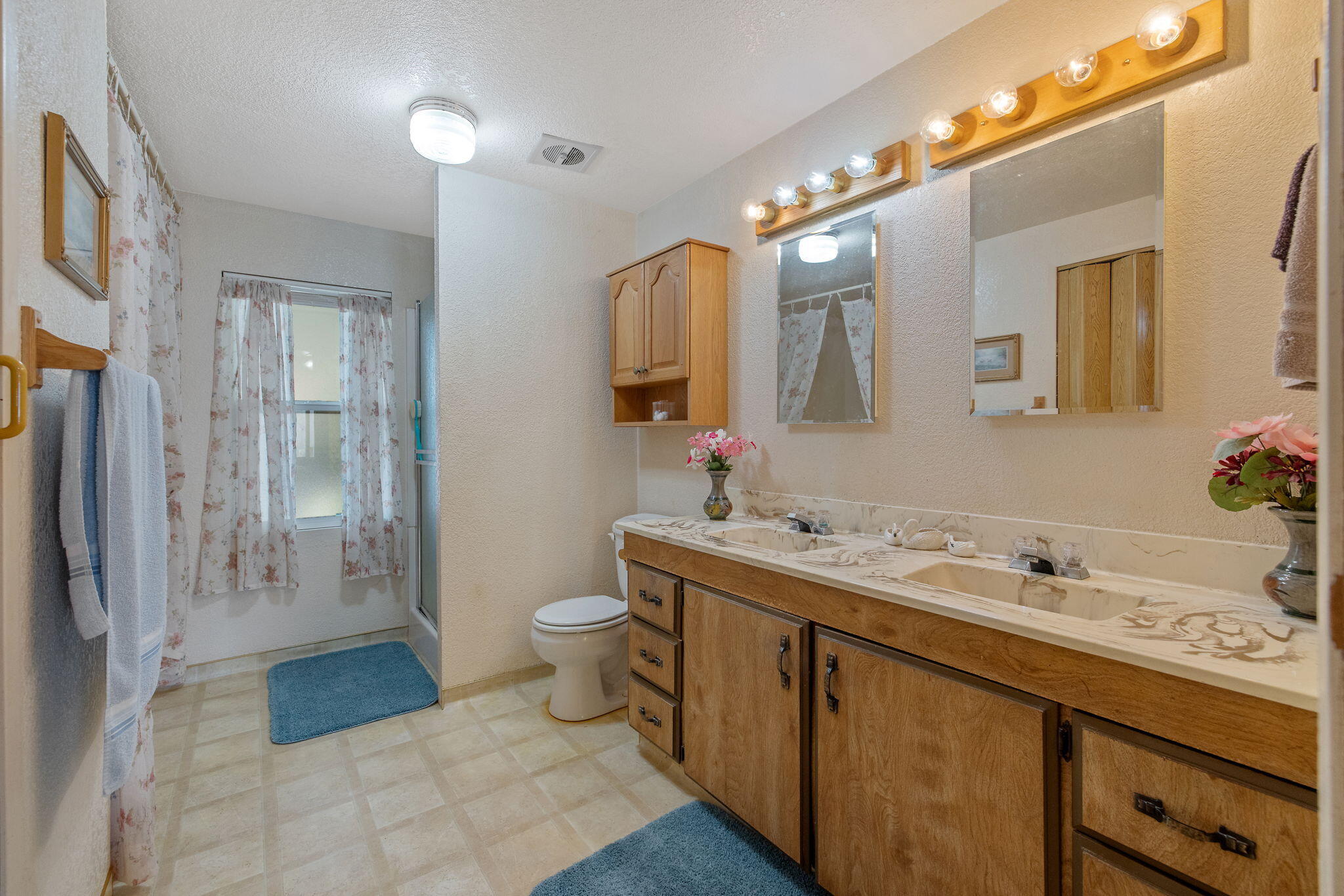 1401 E Paige Ave #34, Tulare, CA 93274