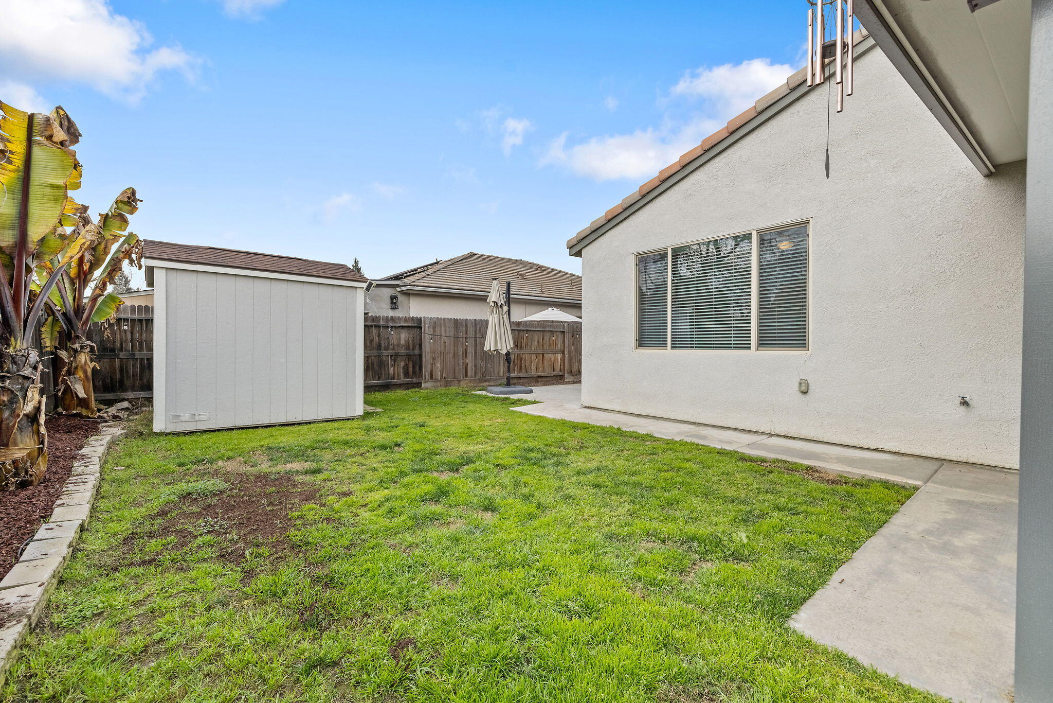 1821 E Arlen Ave, Visalia, CA 93292