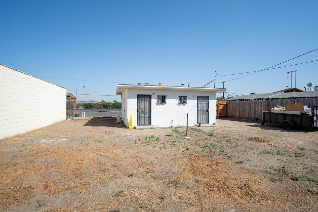 15035 Rd 192, Poplar, CA 93257