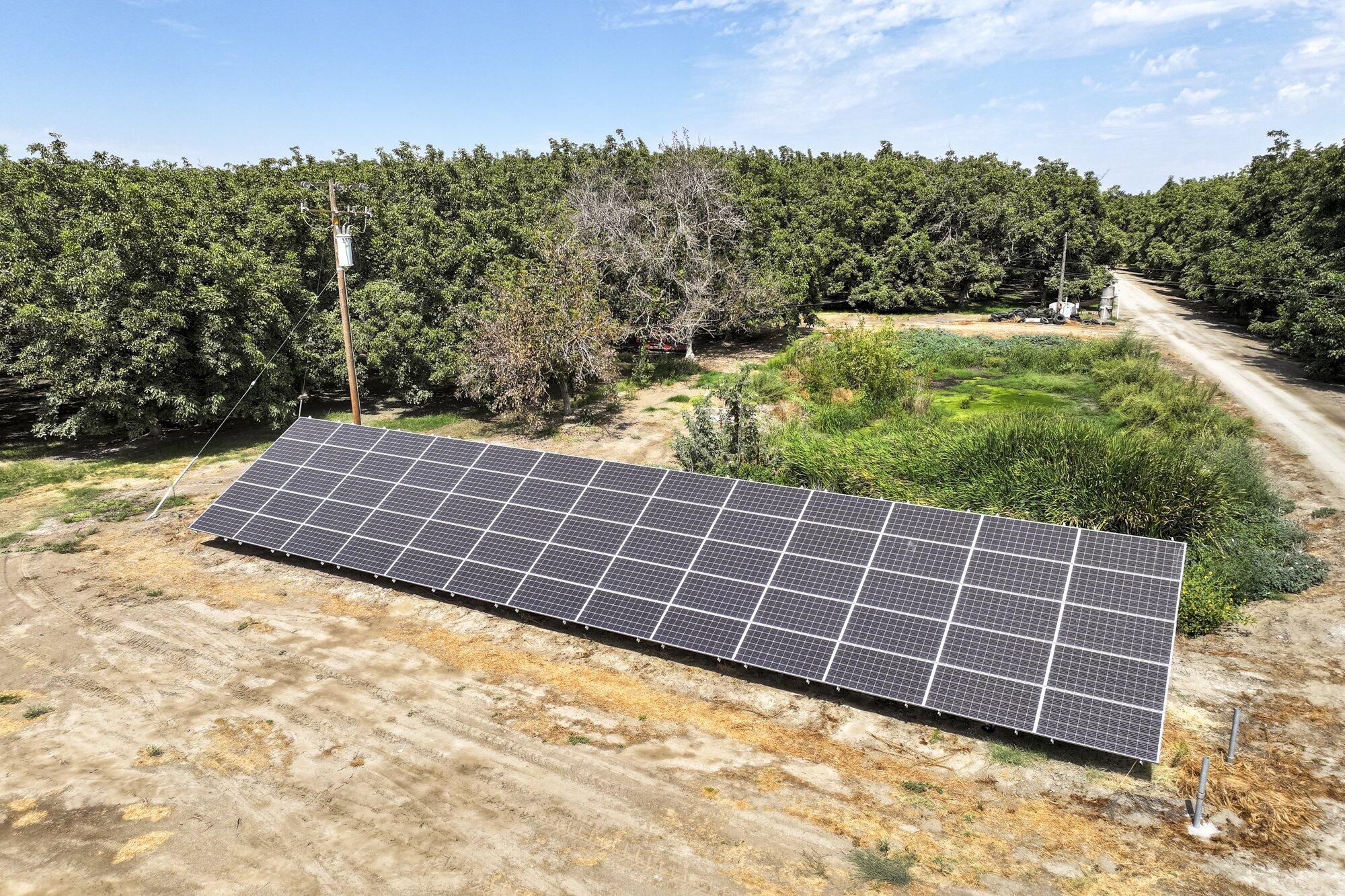 3948 13 1/4 Ave, Hanford, CA 93230