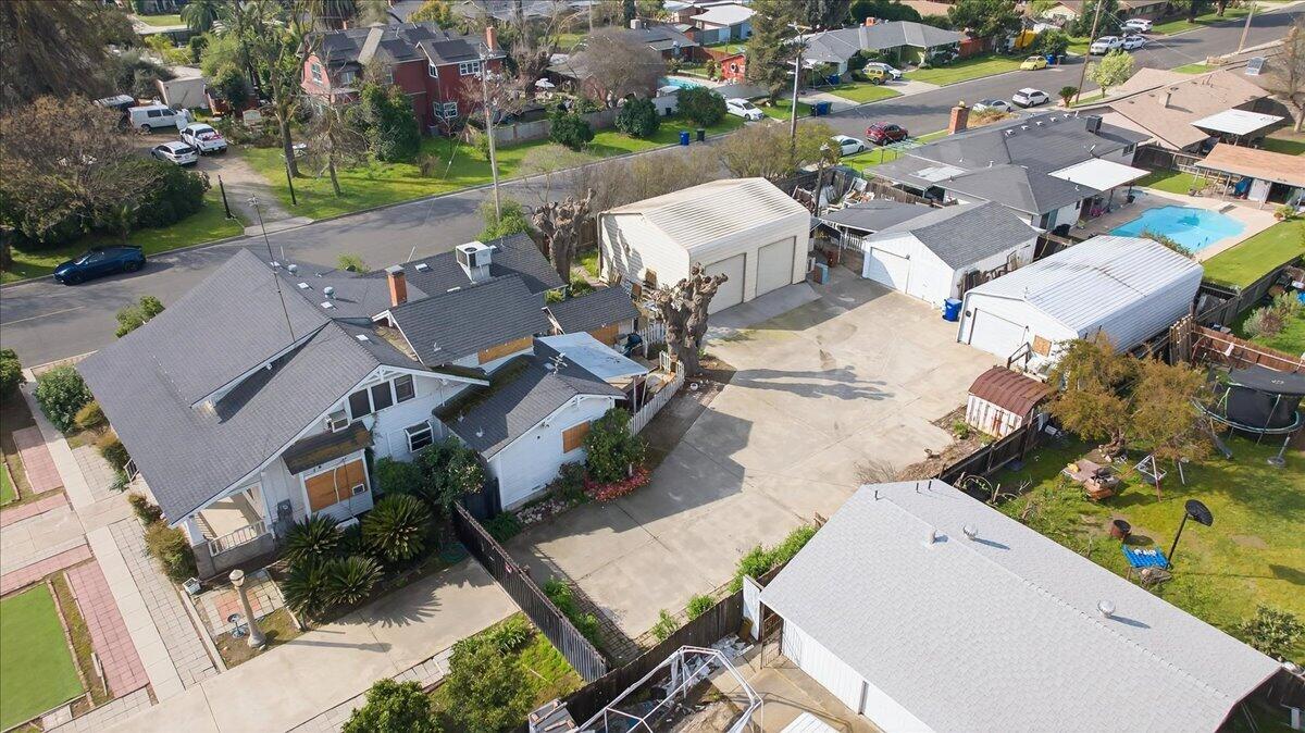 435 N Alta Ave, Dinuba, CA 93618