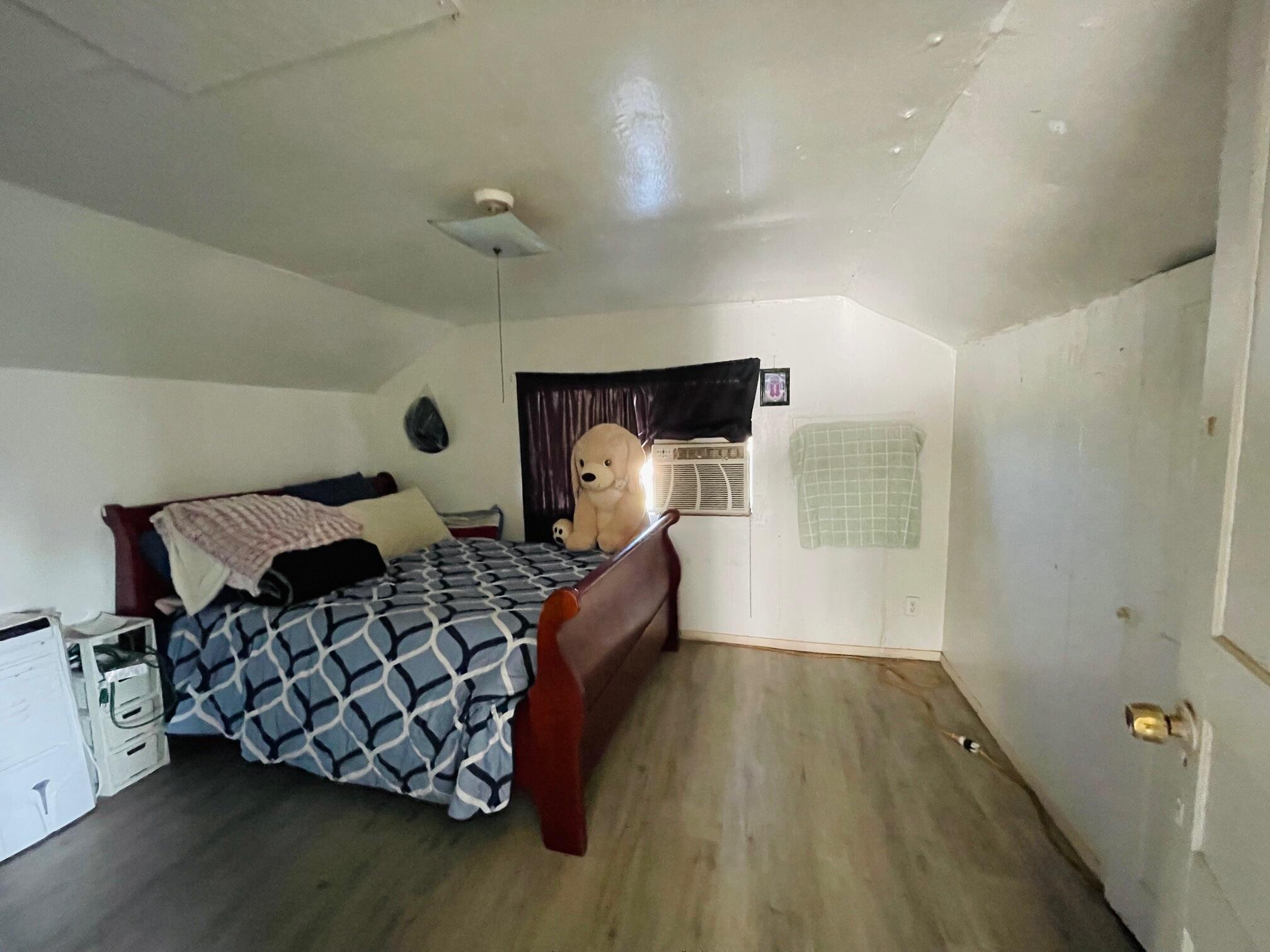 346 N Mirage Ave, Lindsay, CA 93247