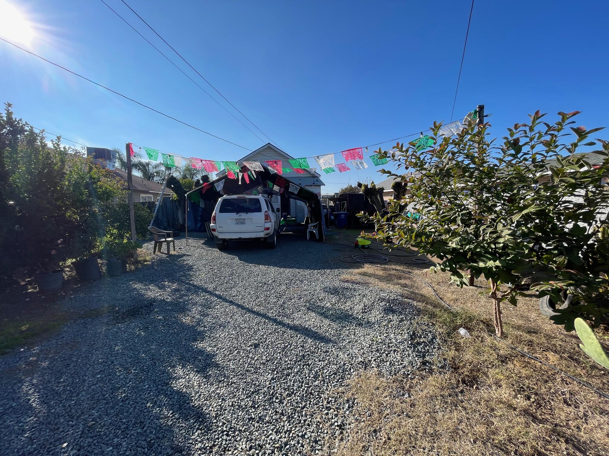 346 N Mirage Ave, Lindsay, CA 93247