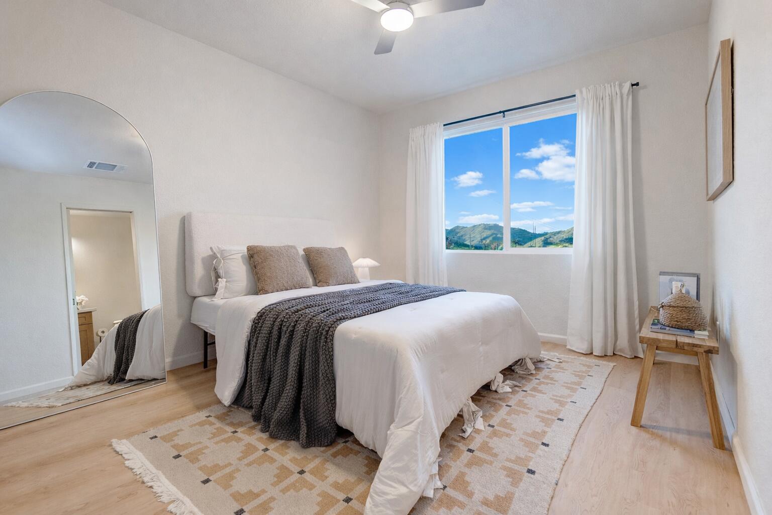 24433 Summit Dr, Lemon Cove, CA 93244