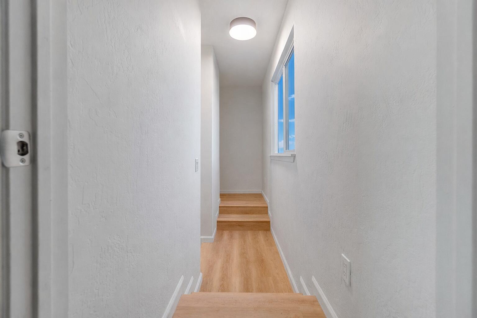 24433 Summit Dr, Lemon Cove, CA 93244