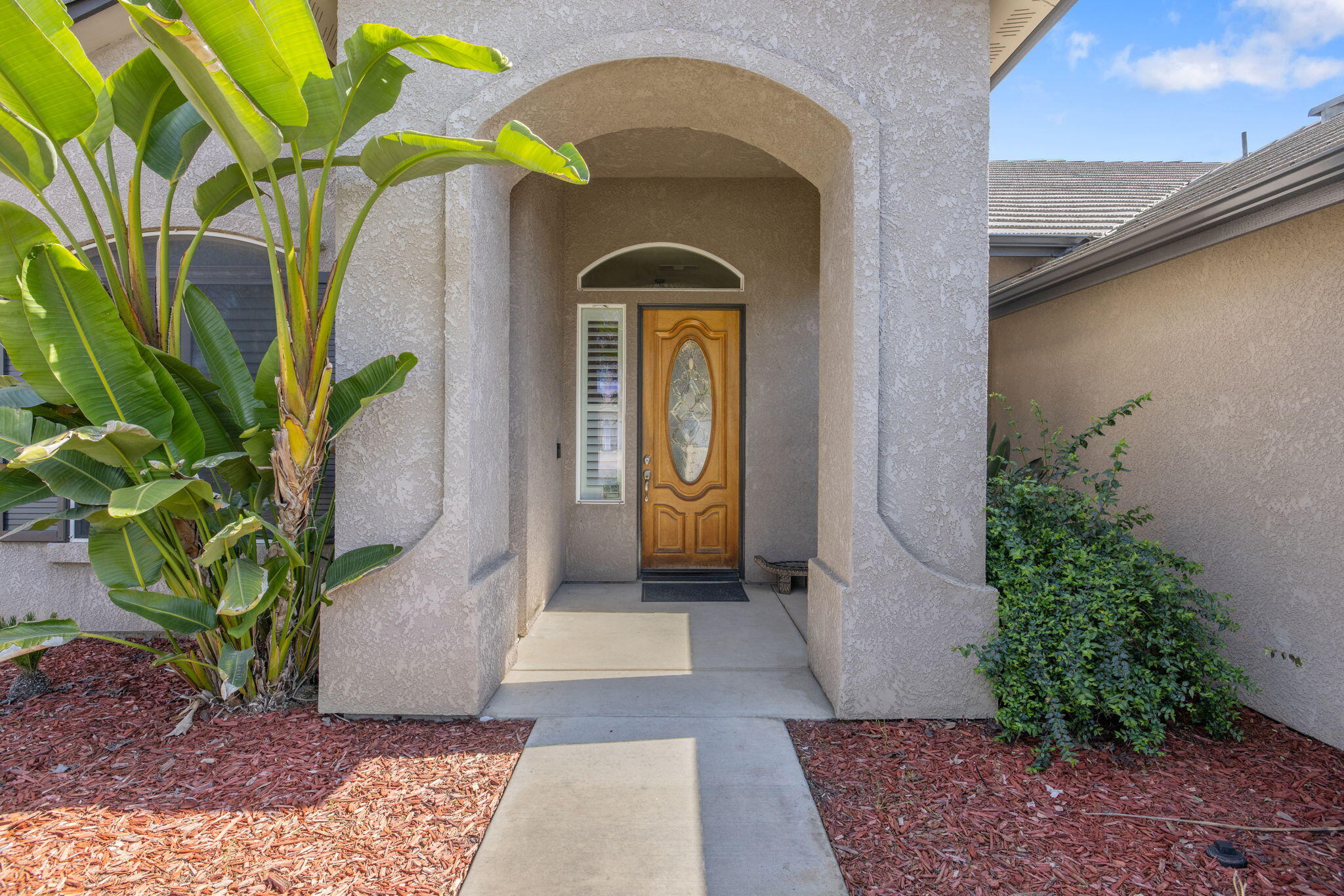 2316 N Carson Ct, Visalia, CA 93291