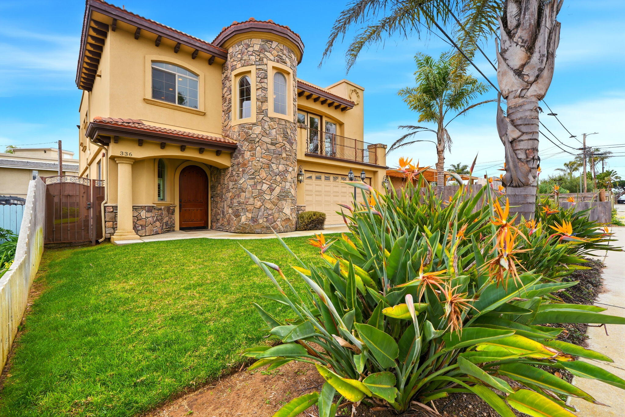 336 Brighton Ave, Grover Beach, CA 93433