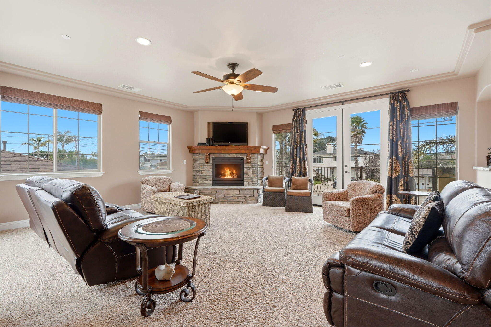 336 Brighton Ave, Grover Beach, CA 93433