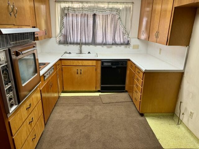 1010 S Lovers Ln, Visalia, CA 93292