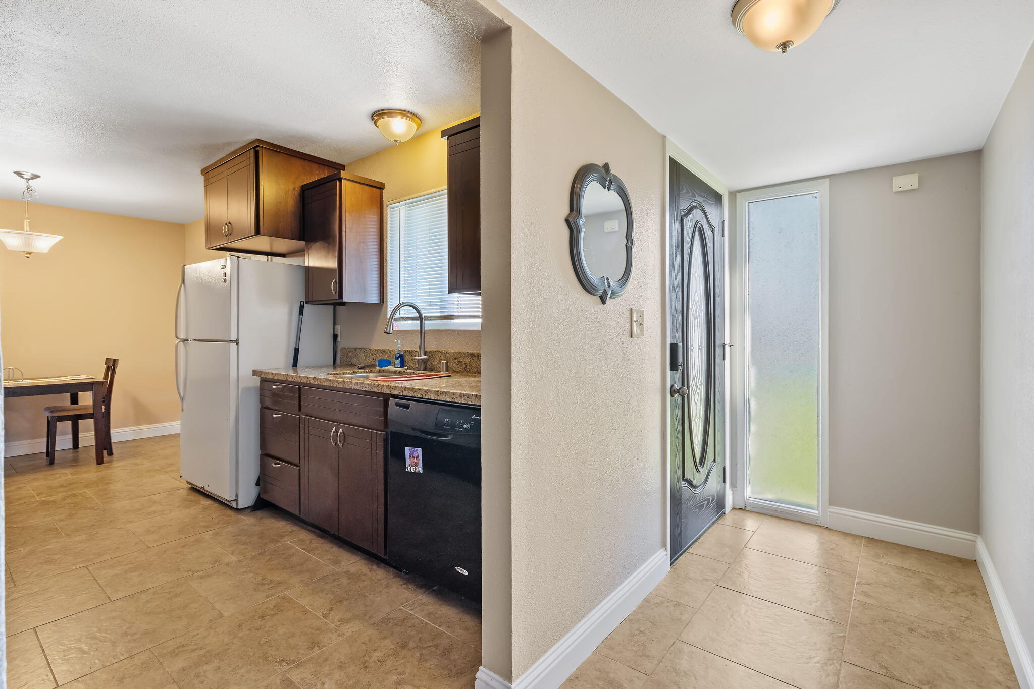 3814 W Judy Ave, Visalia, CA 93277