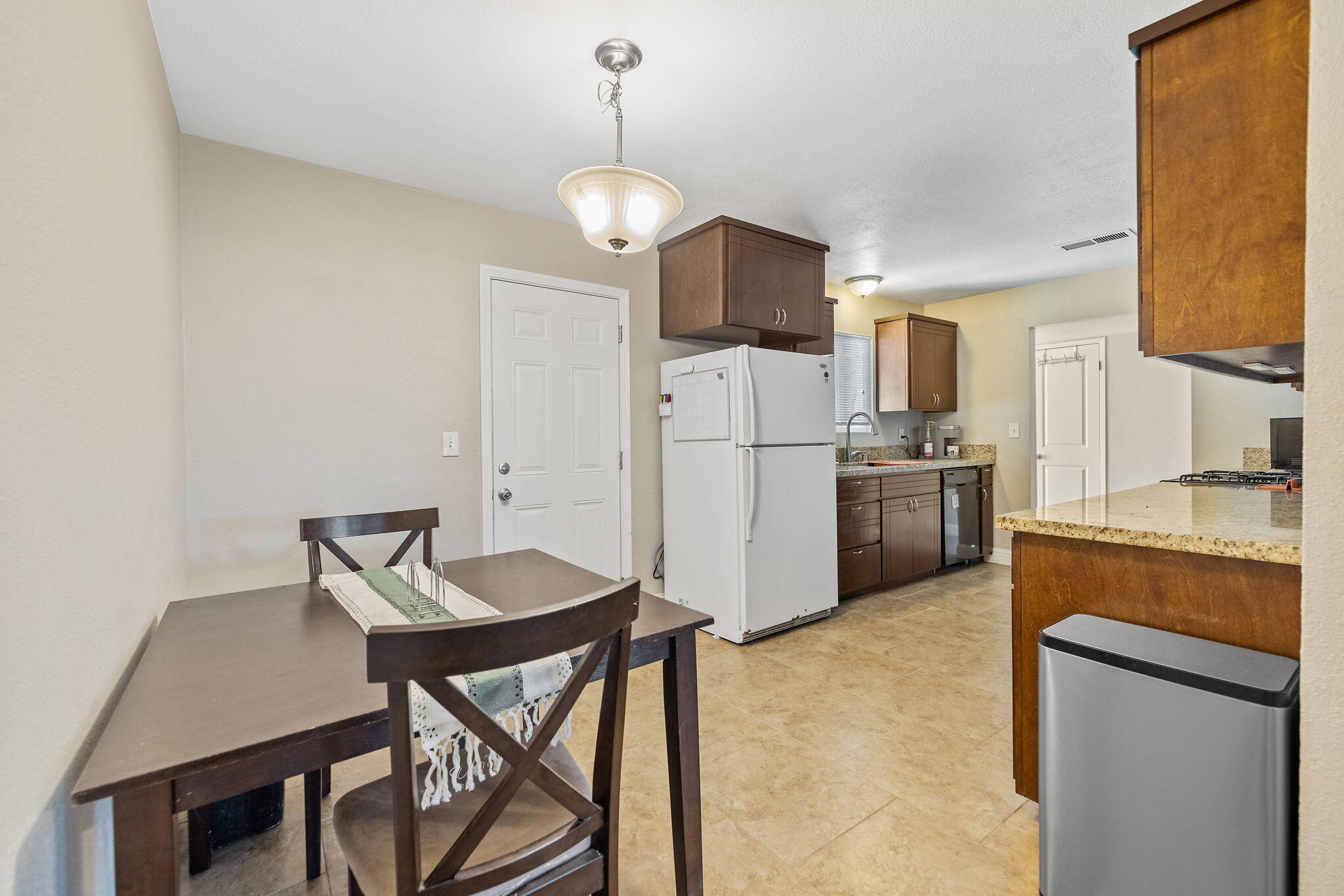 3814 W Judy Ave, Visalia, CA 93277