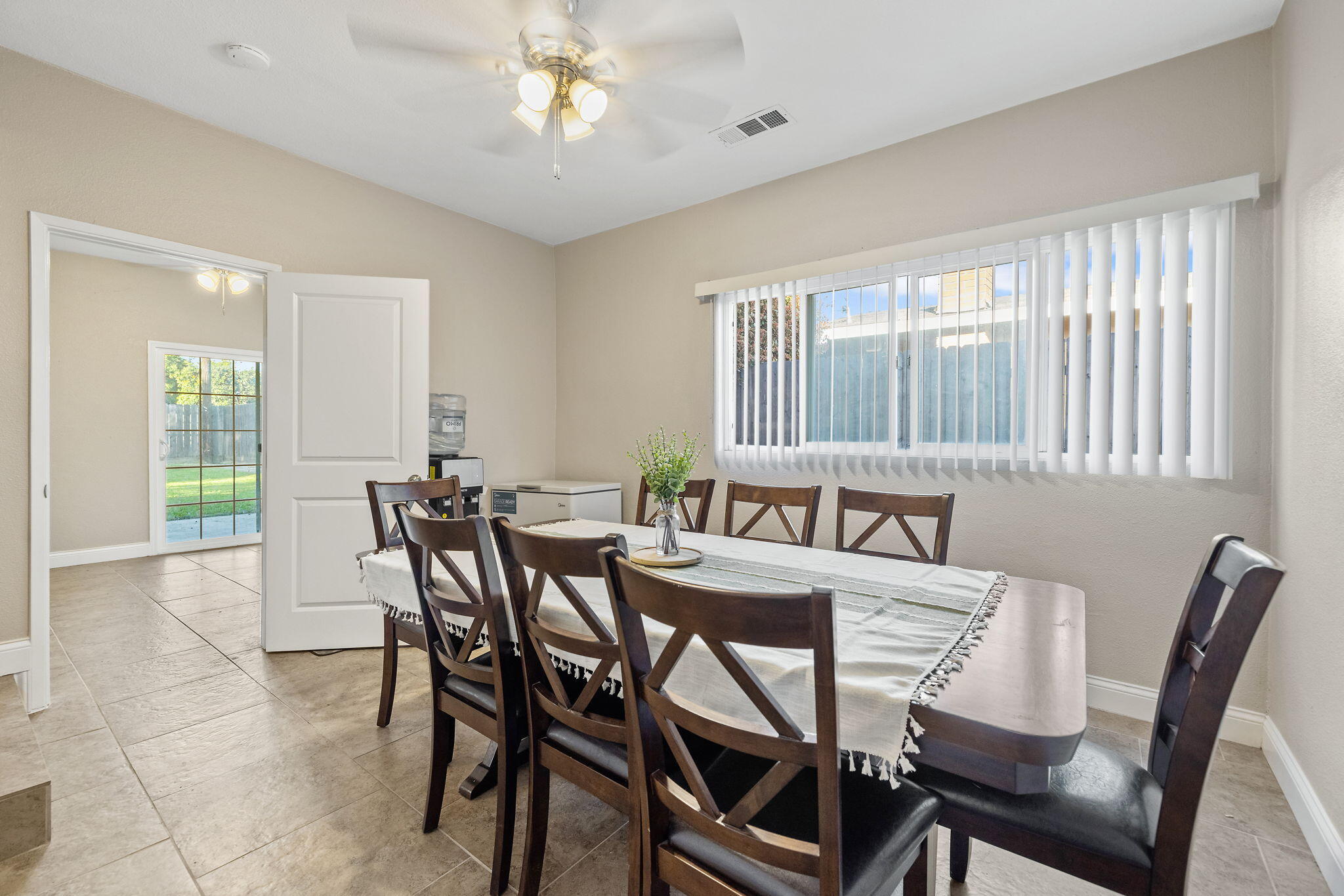 3814 W Judy Ave, Visalia, CA 93277