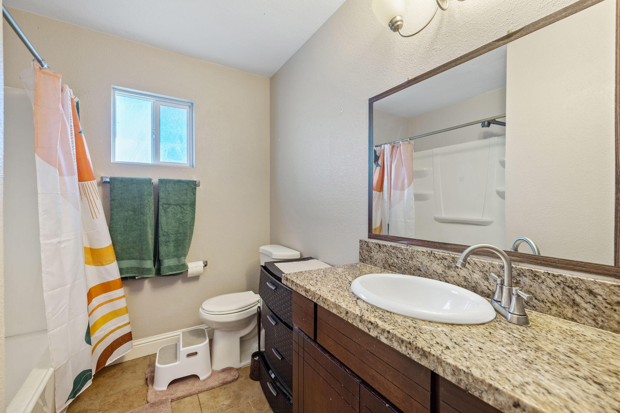 3814 W Judy Ave, Visalia, CA 93277