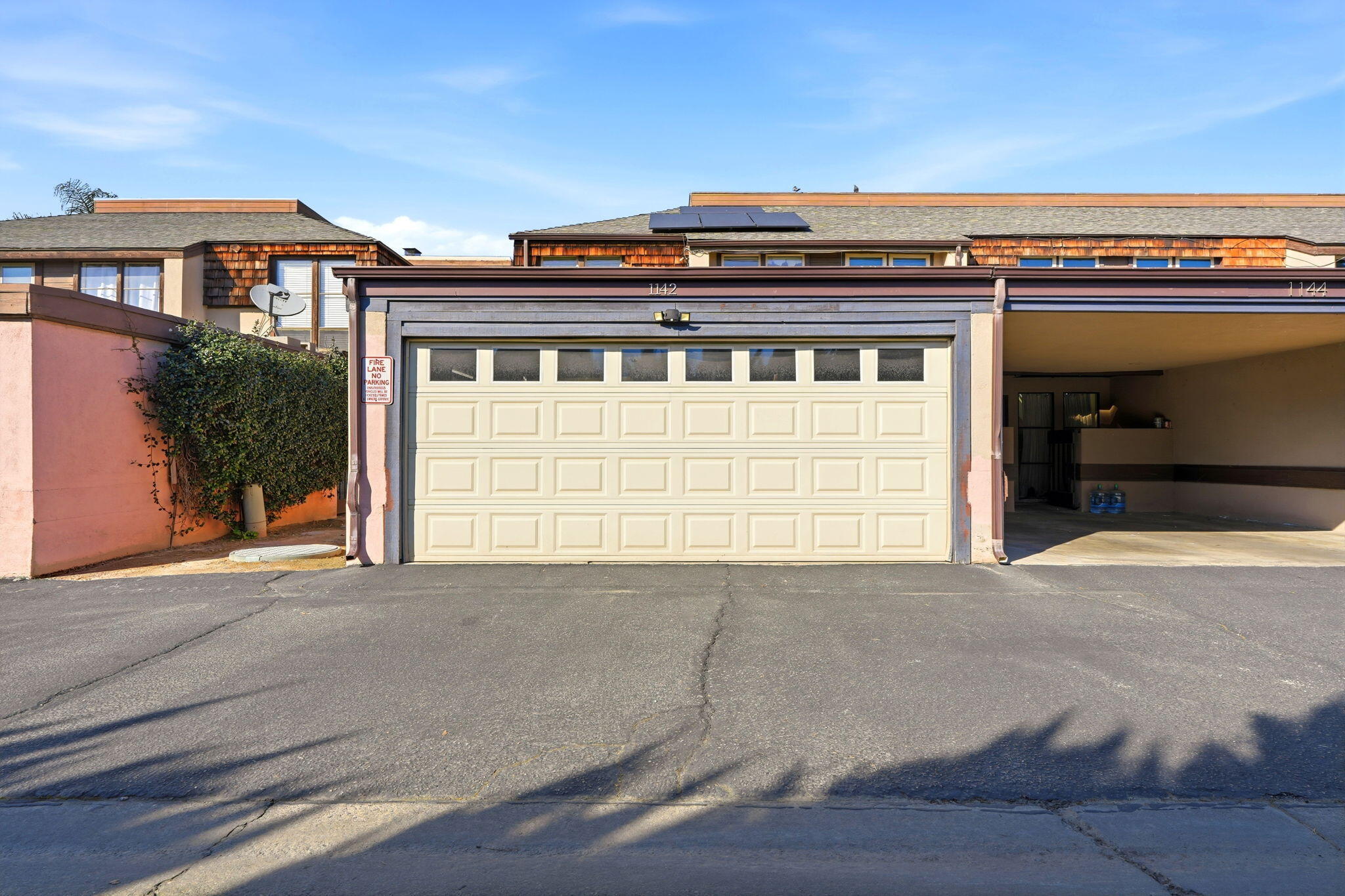 1142 N Gem St, Tulare, CA 93274