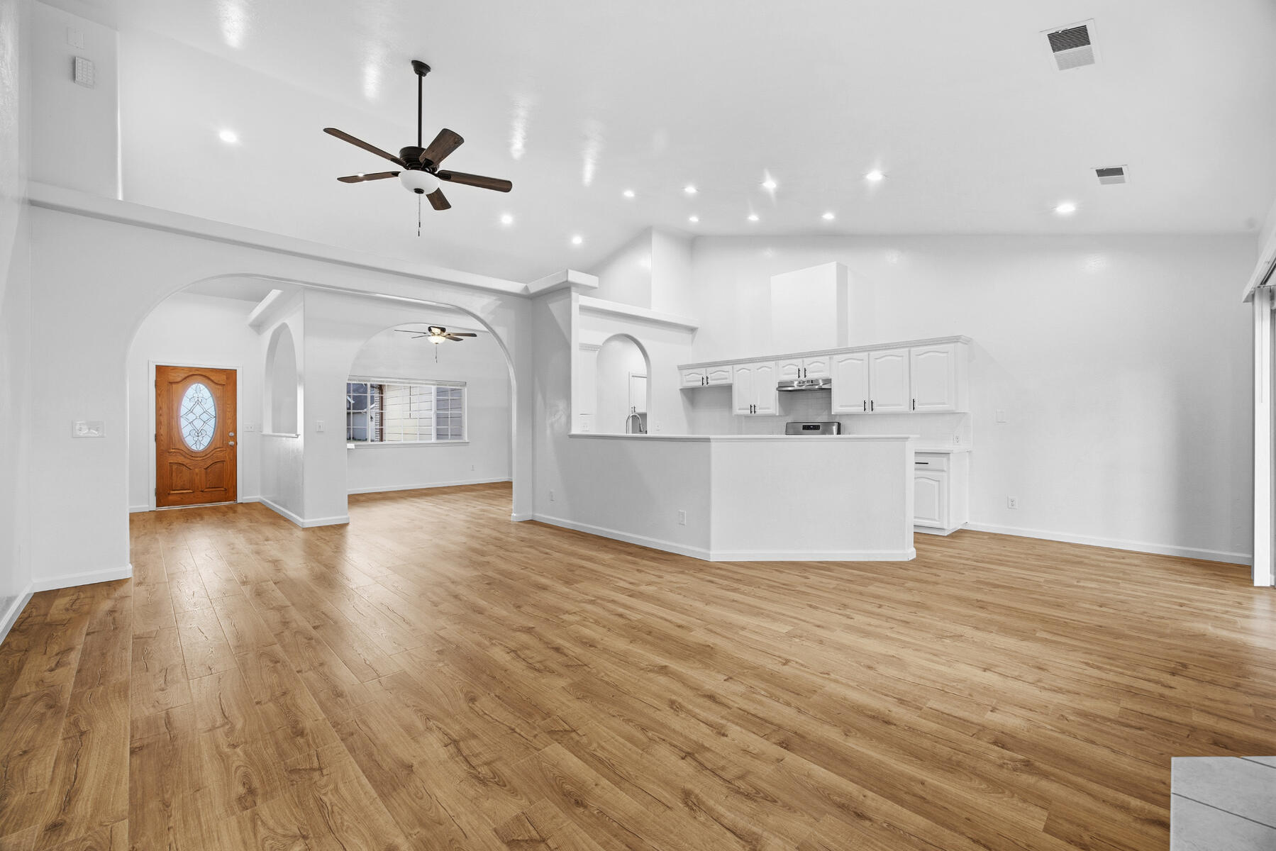 467 Atwood Ave, Exeter, CA 93221