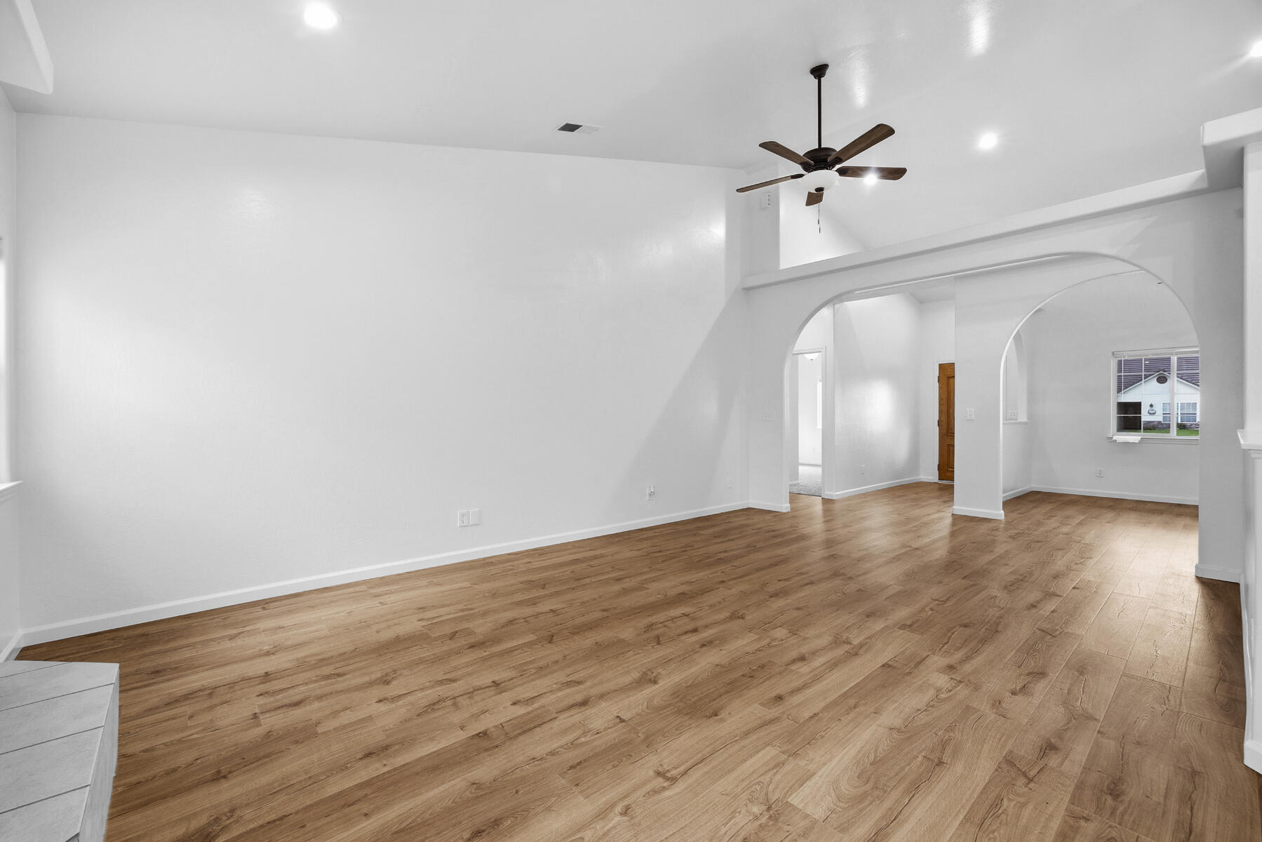 467 Atwood Ave, Exeter, CA 93221