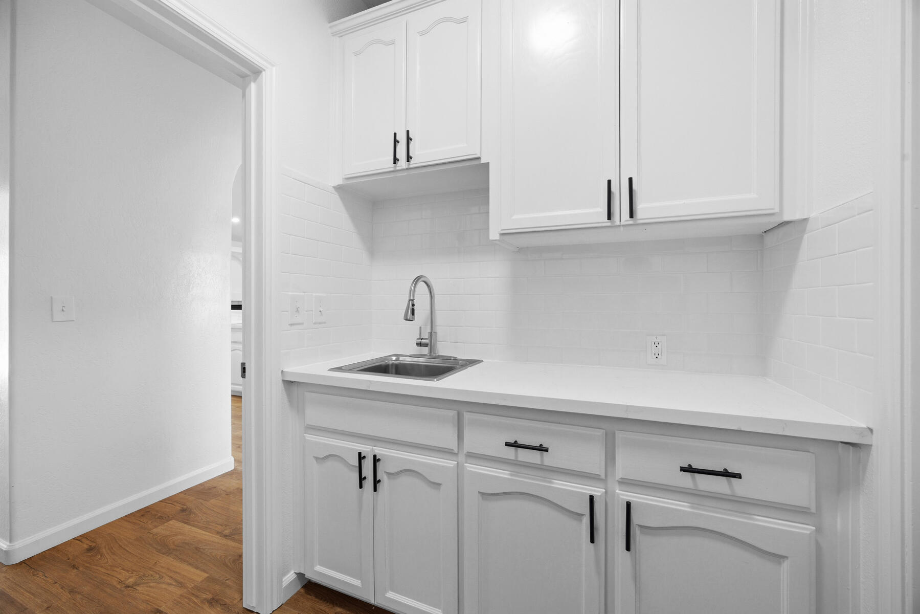 467 Atwood Ave, Exeter, CA 93221