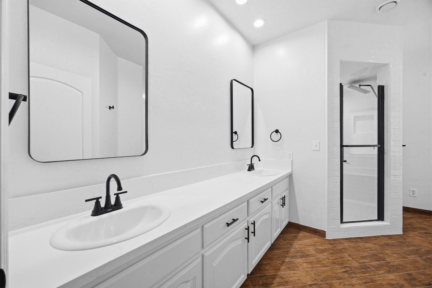 467 Atwood Ave, Exeter, CA 93221