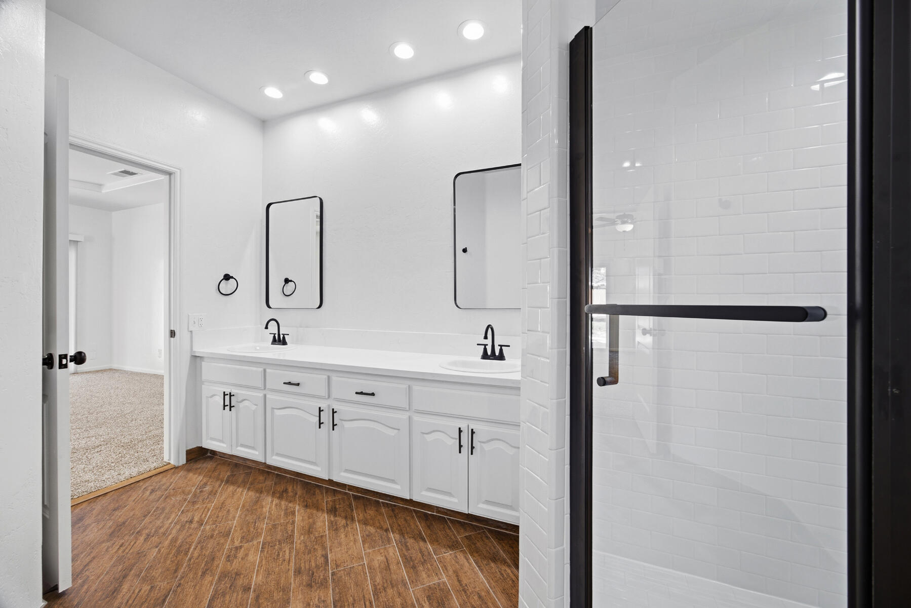 467 Atwood Ave, Exeter, CA 93221