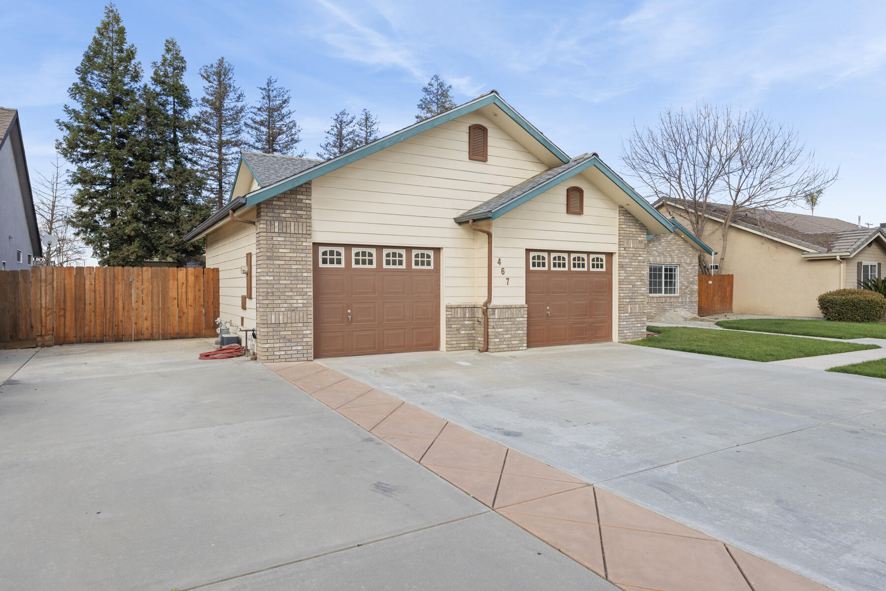 467 Atwood Ave, Exeter, CA 93221