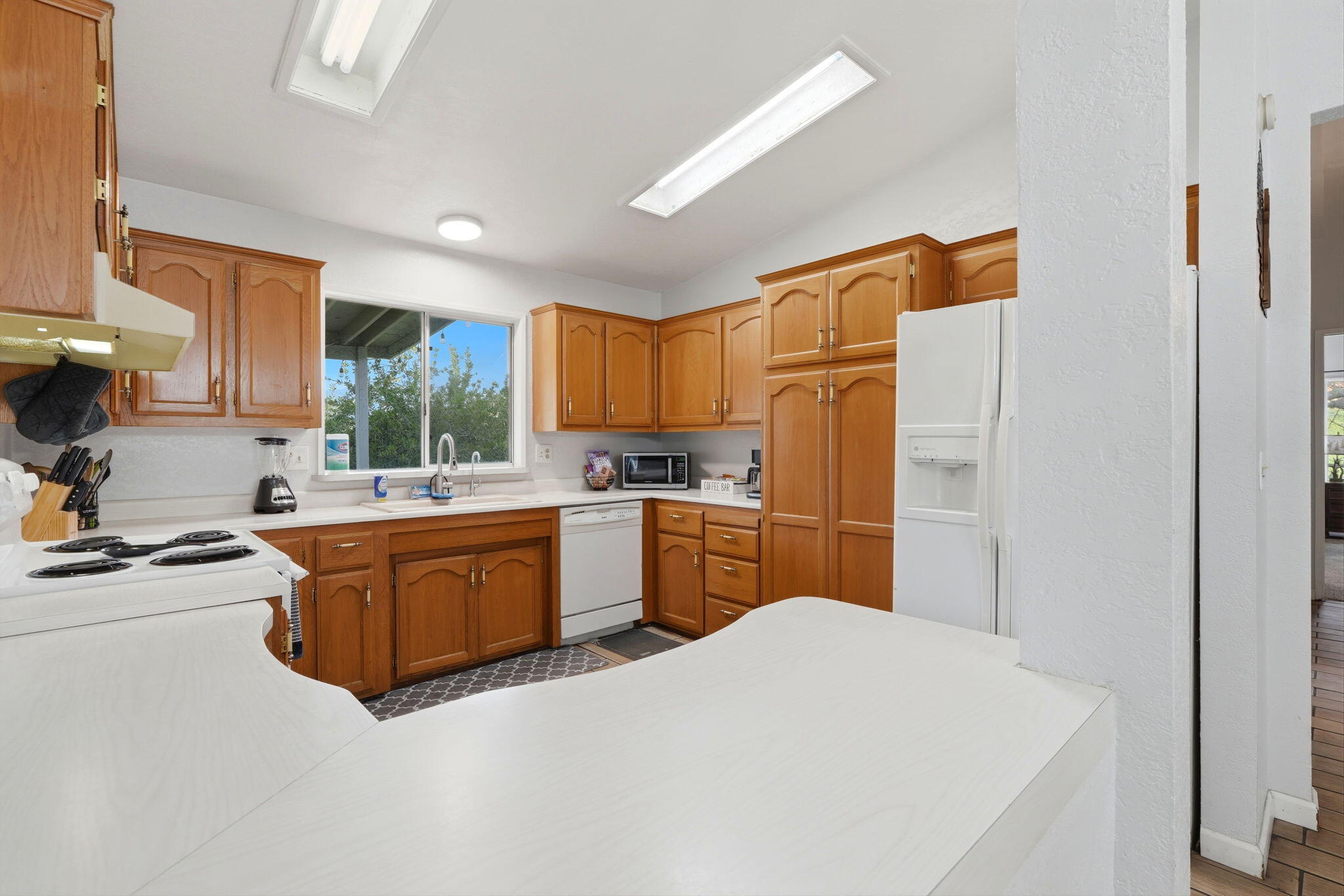 40709 Old Three Rivers Rd, Three Rivers, CA 93271