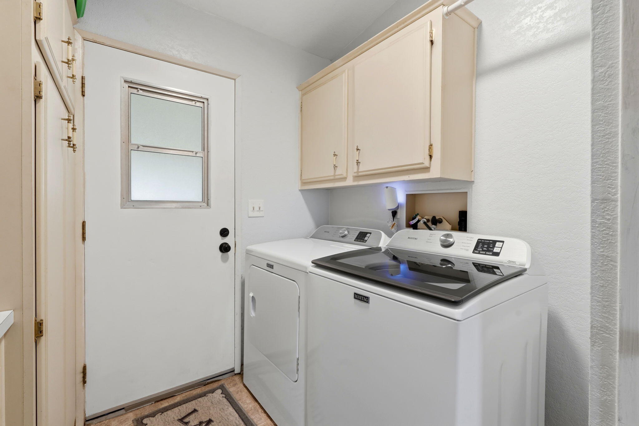 40709 Old Three Rivers Rd, Three Rivers, CA 93271