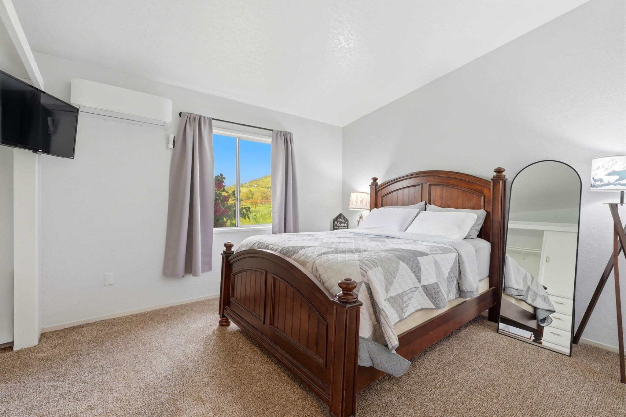 40709 Old Three Rivers Rd, Three Rivers, CA 93271