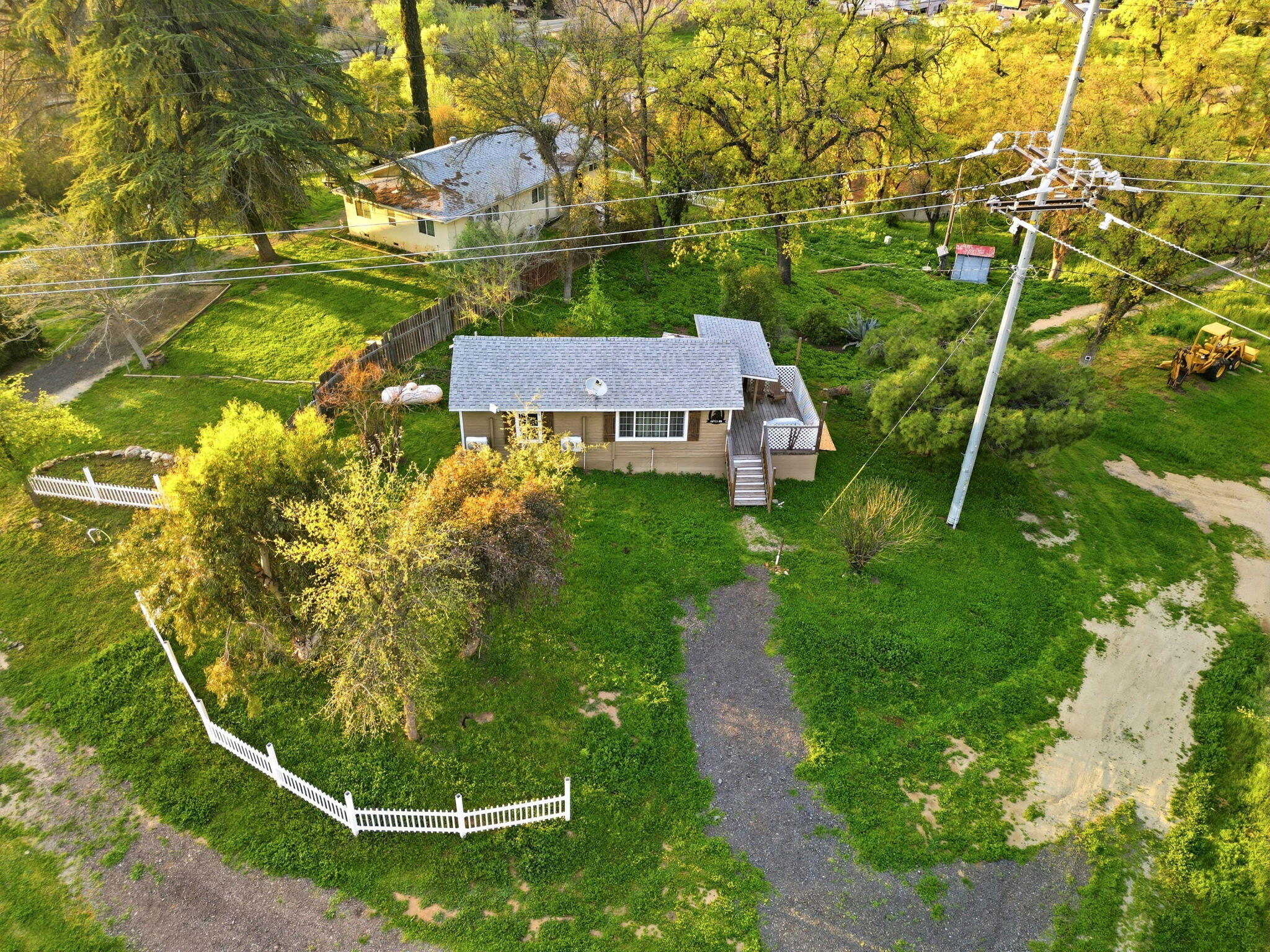 40709 Old Three Rivers Rd, Three Rivers, CA 93271