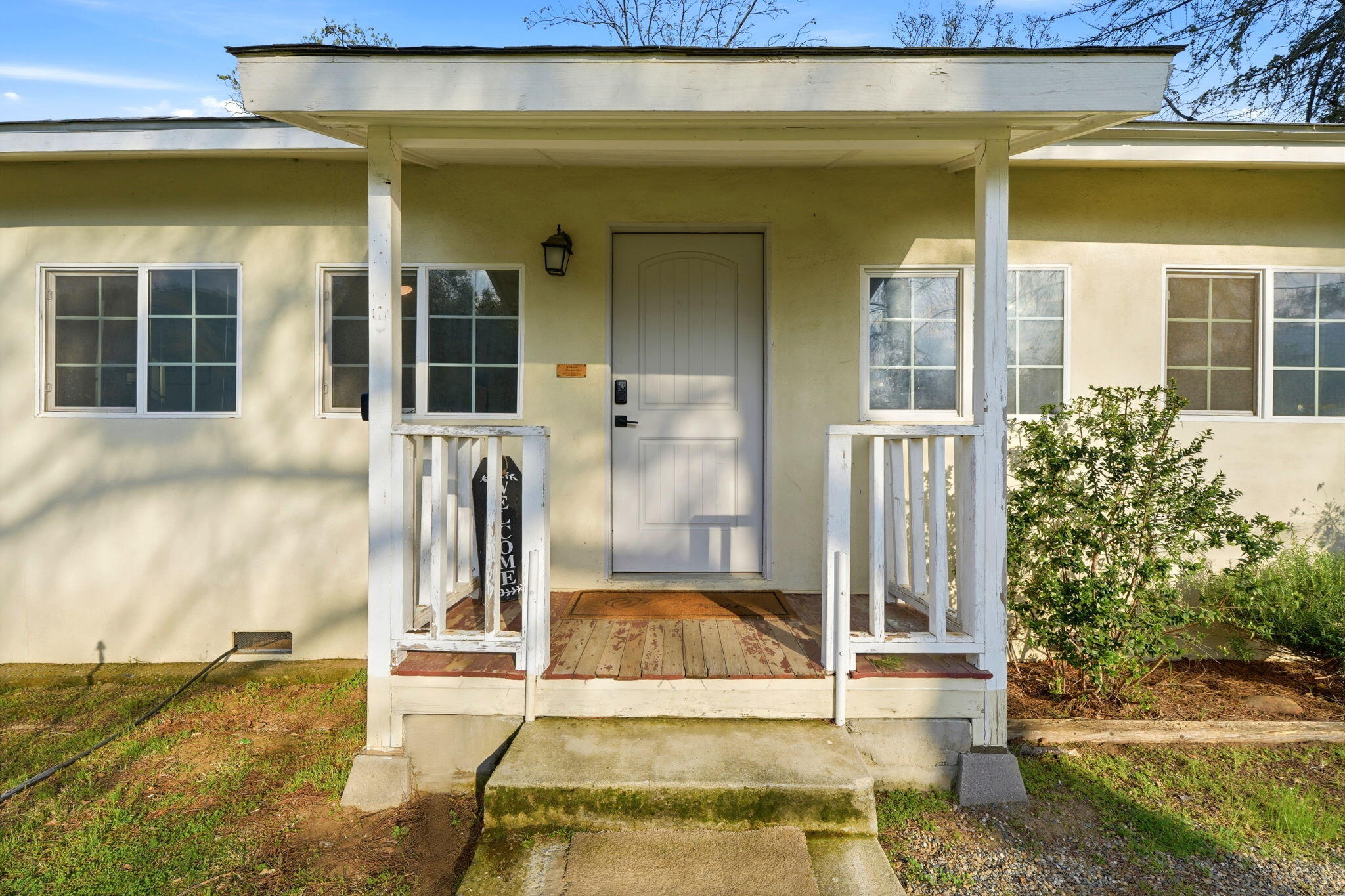 40709 Old Three Rivers Rd, Three Rivers, CA 93271