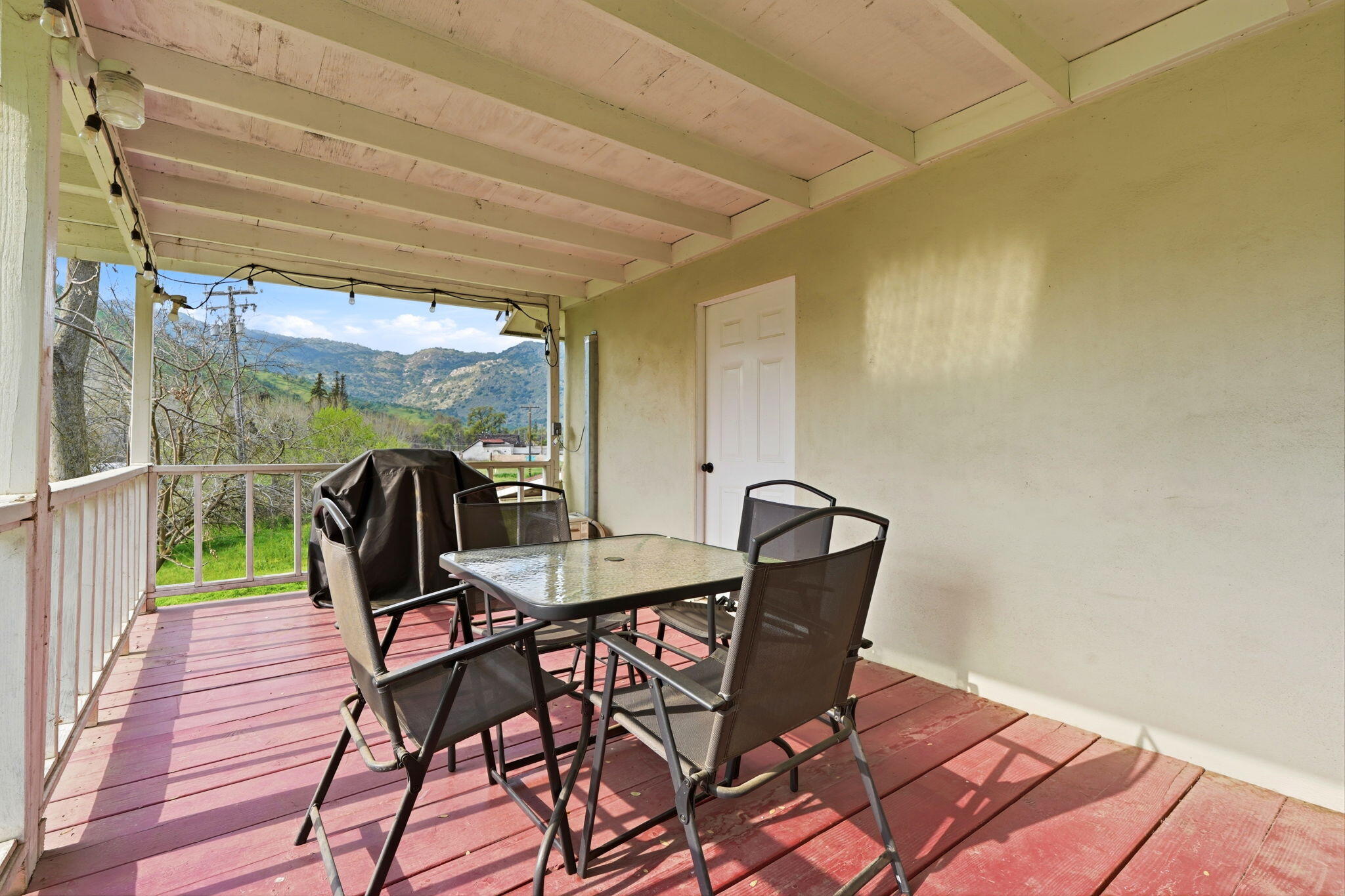 40709 Old Three Rivers Rd, Three Rivers, CA 93271