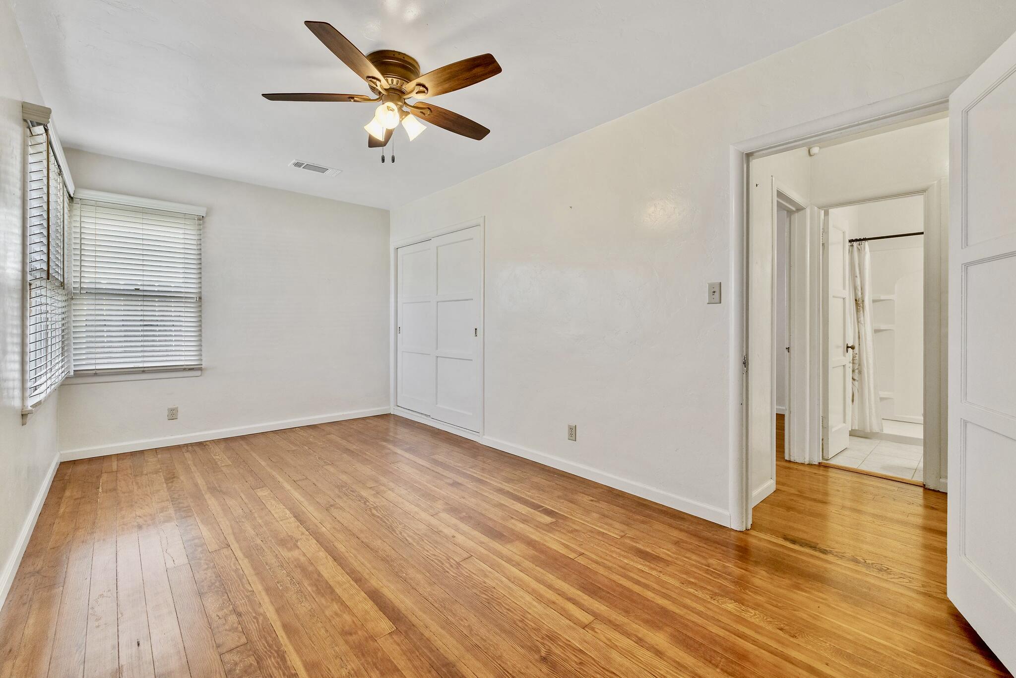 807 W Grove Ave, Visalia, CA 93291