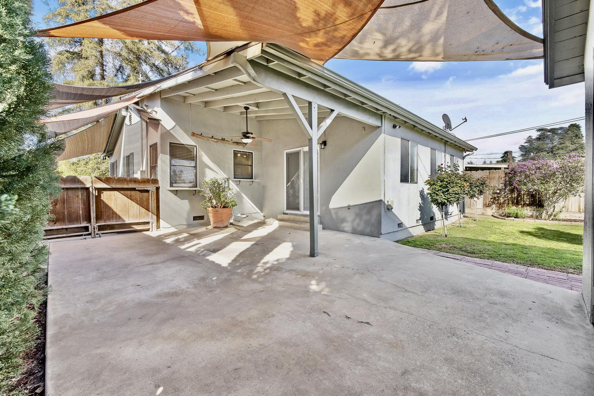 807 W Grove Ave, Visalia, CA 93291