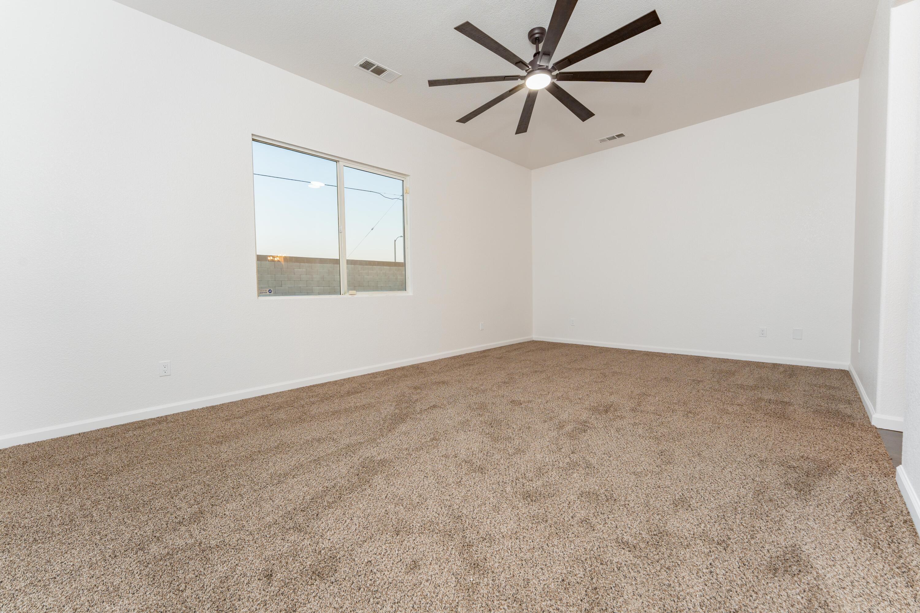 1360 N Jennifer Way, Porterville, CA 93257