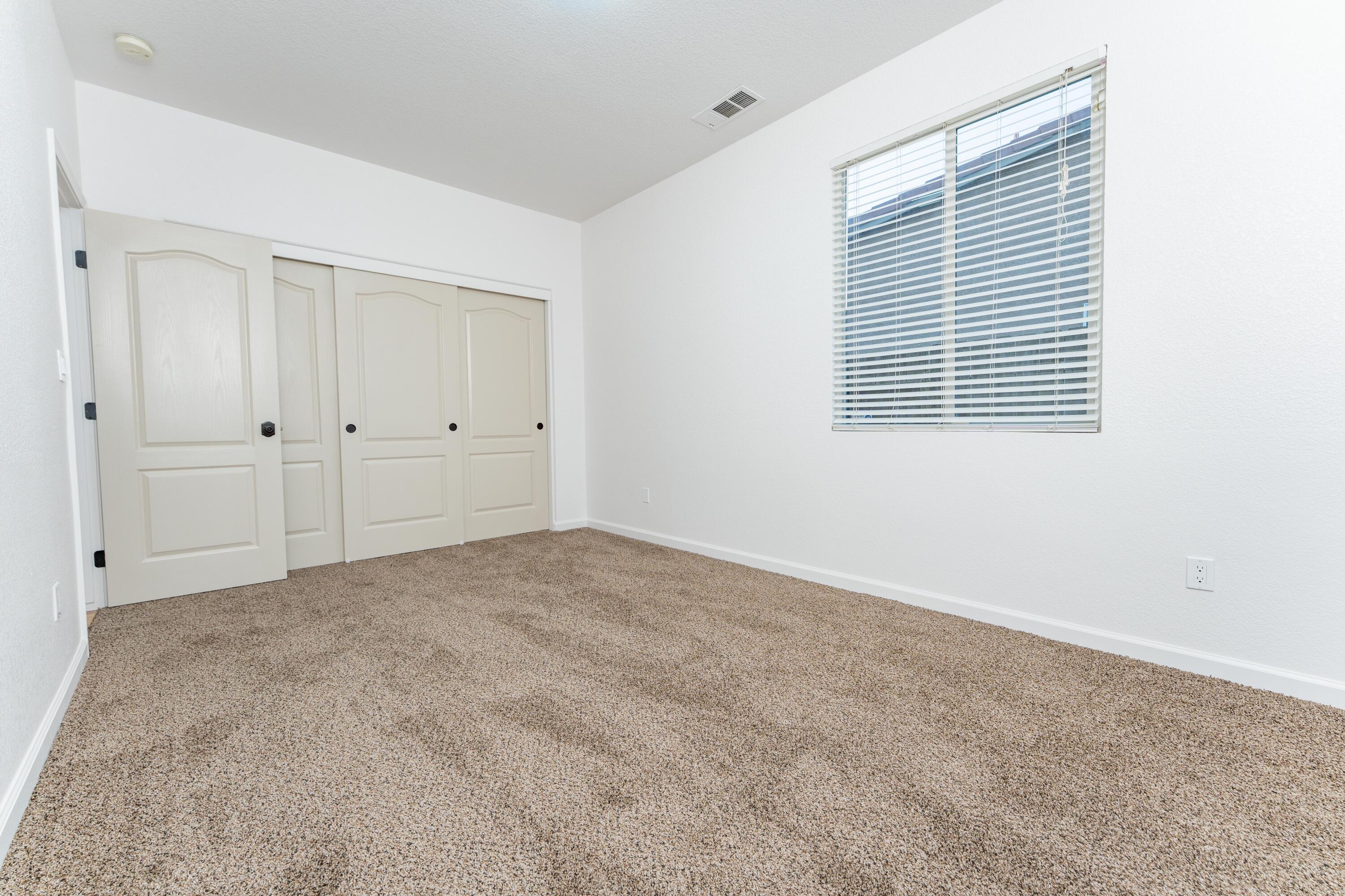 1360 N Jennifer Way, Porterville, CA 93257