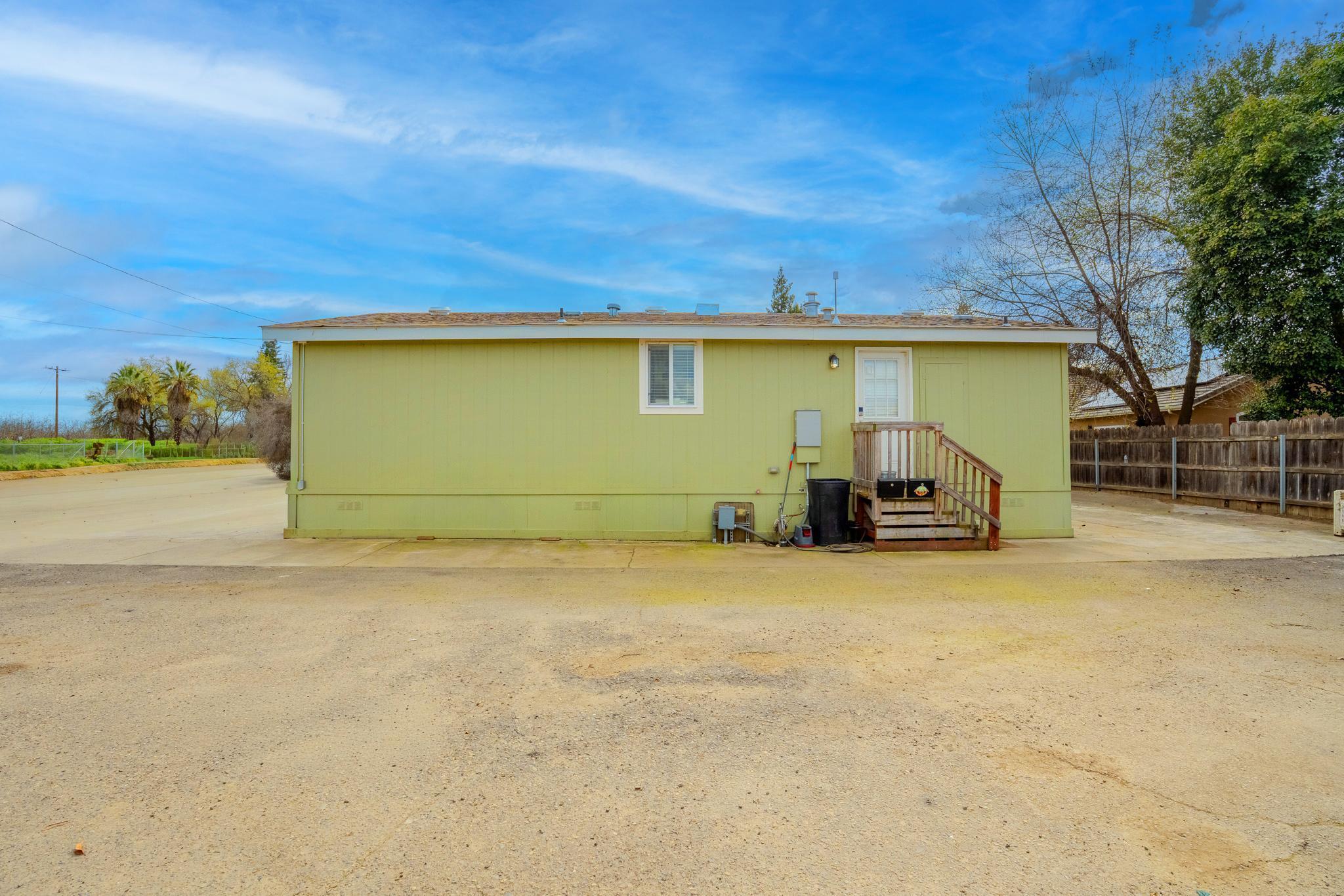 12770 Avenue 320, Visalia, CA 93291