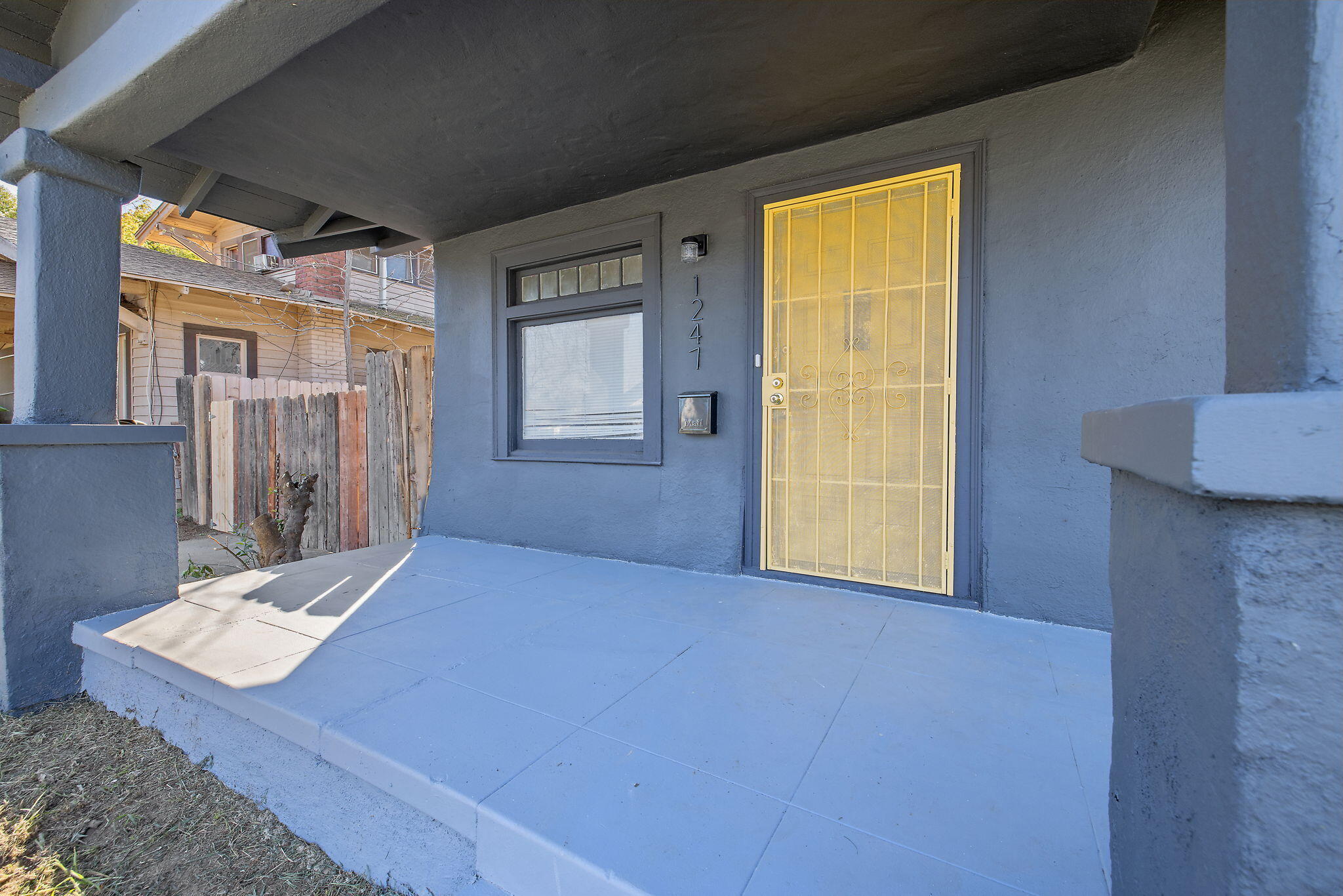 1247 N Ferger Ave, Fresno, CA 93728