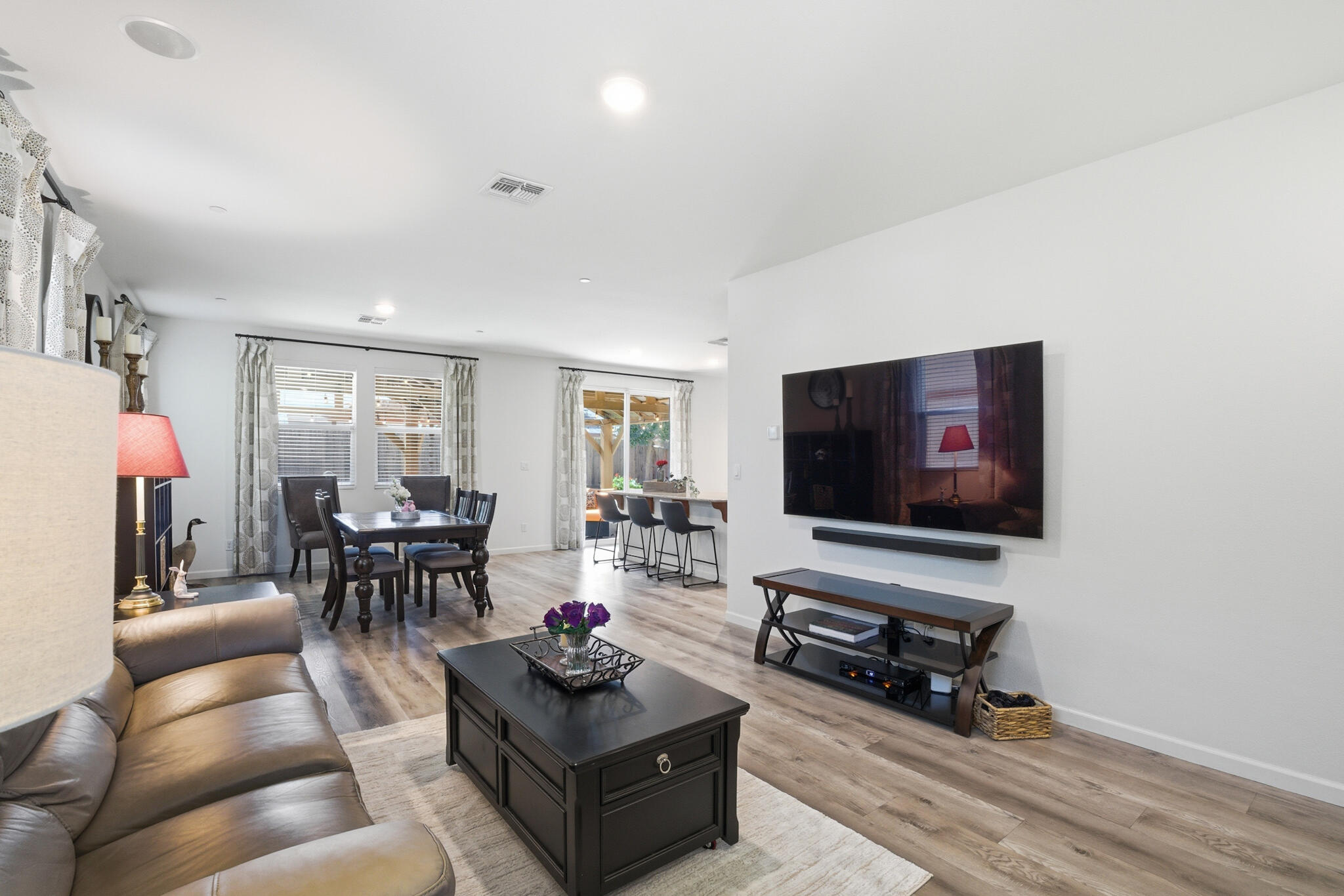 3709 E Cypress Ave, Visalia, CA 93292