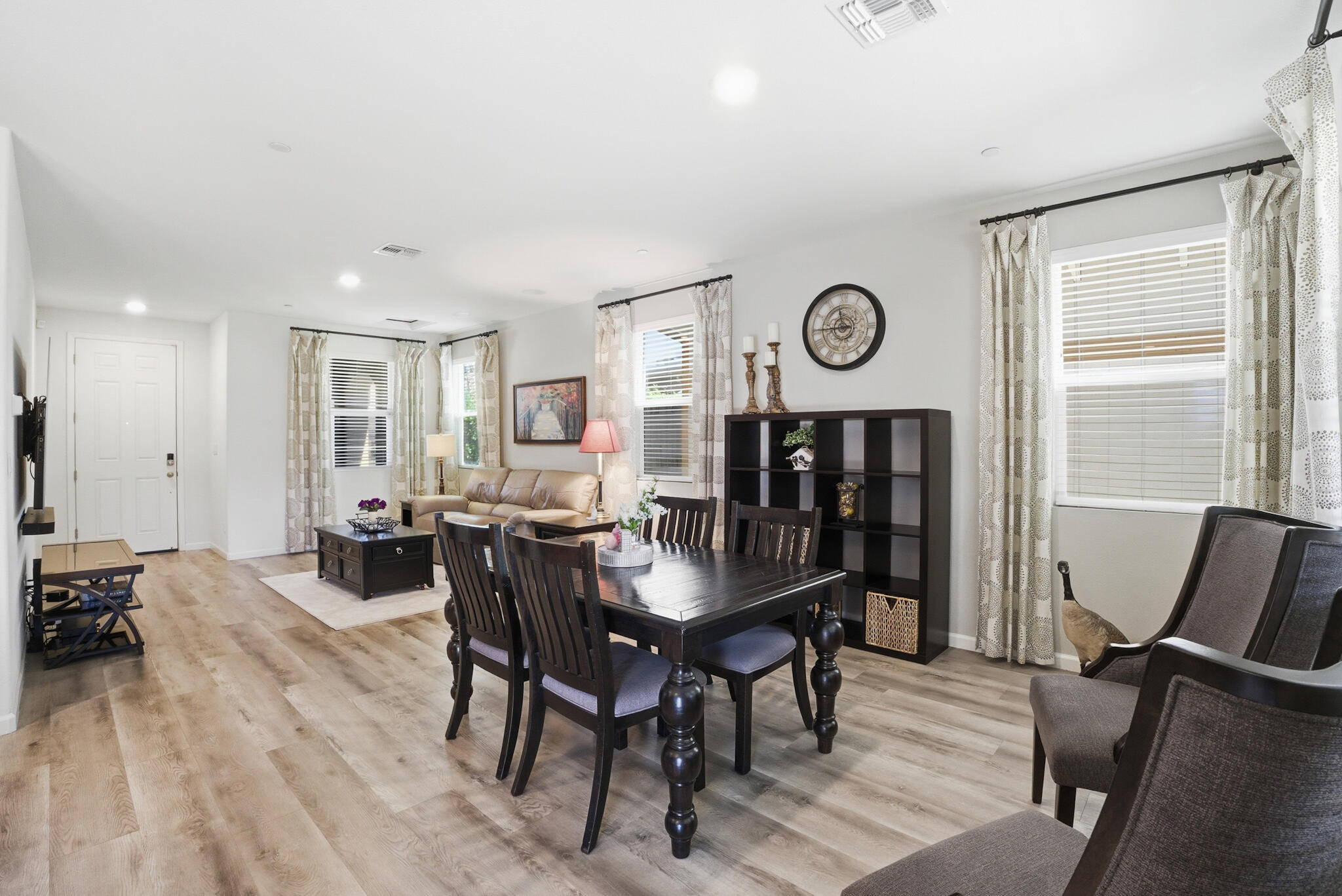 3709 E Cypress Ave, Visalia, CA 93292