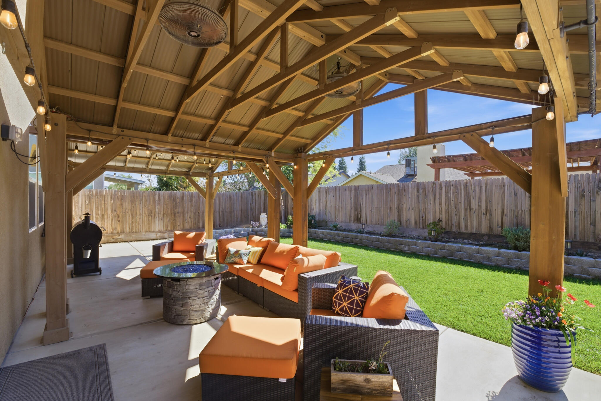 3709 E Cypress Ave, Visalia, CA 93292