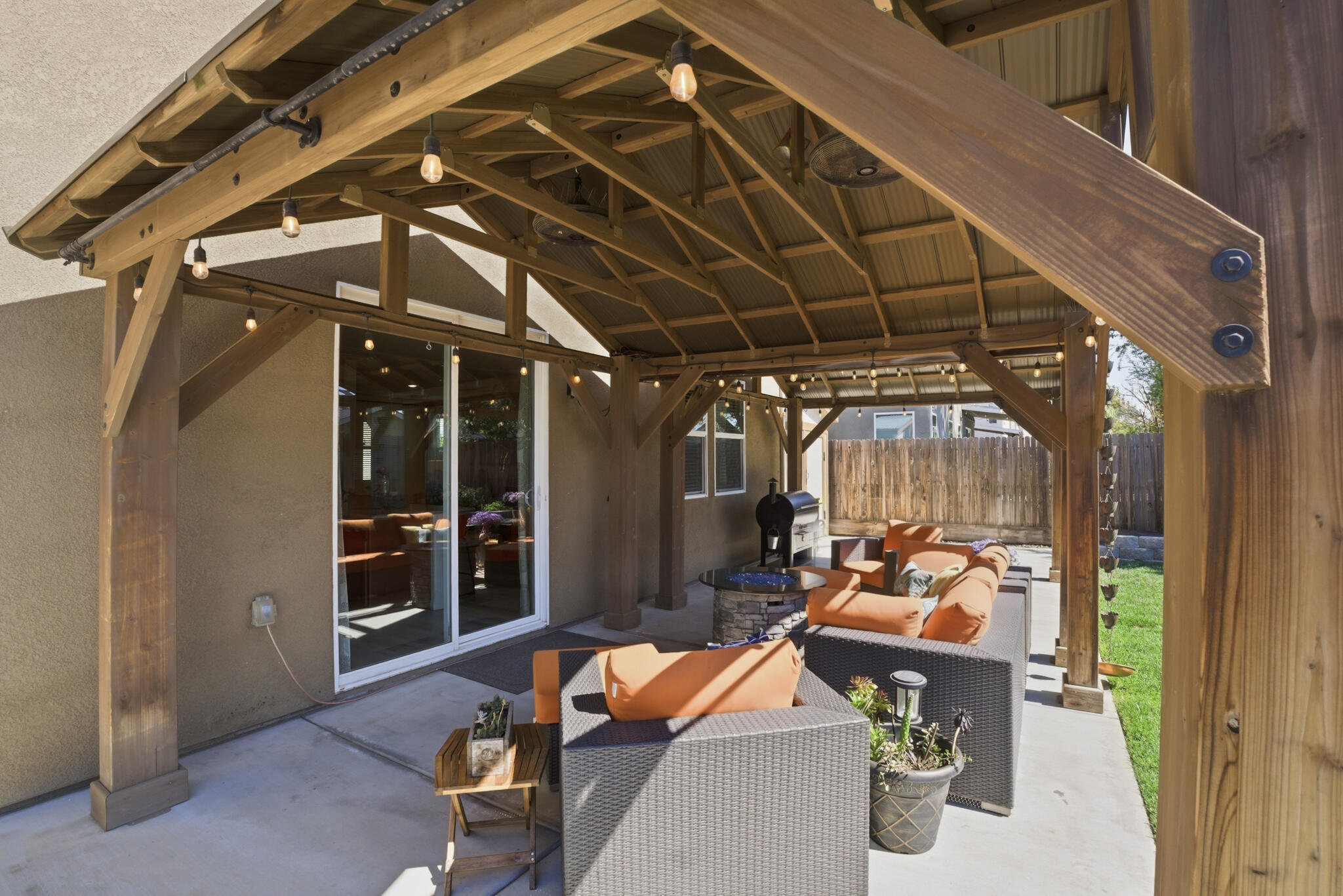 3709 E Cypress Ave, Visalia, CA 93292