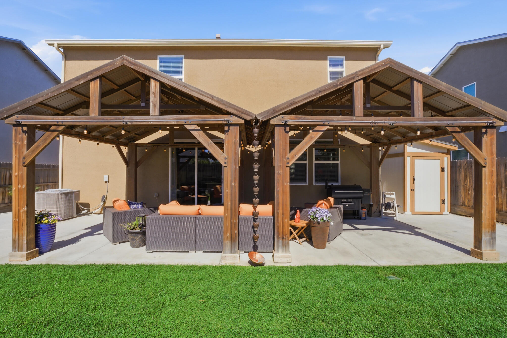 3709 E Cypress Ave, Visalia, CA 93292