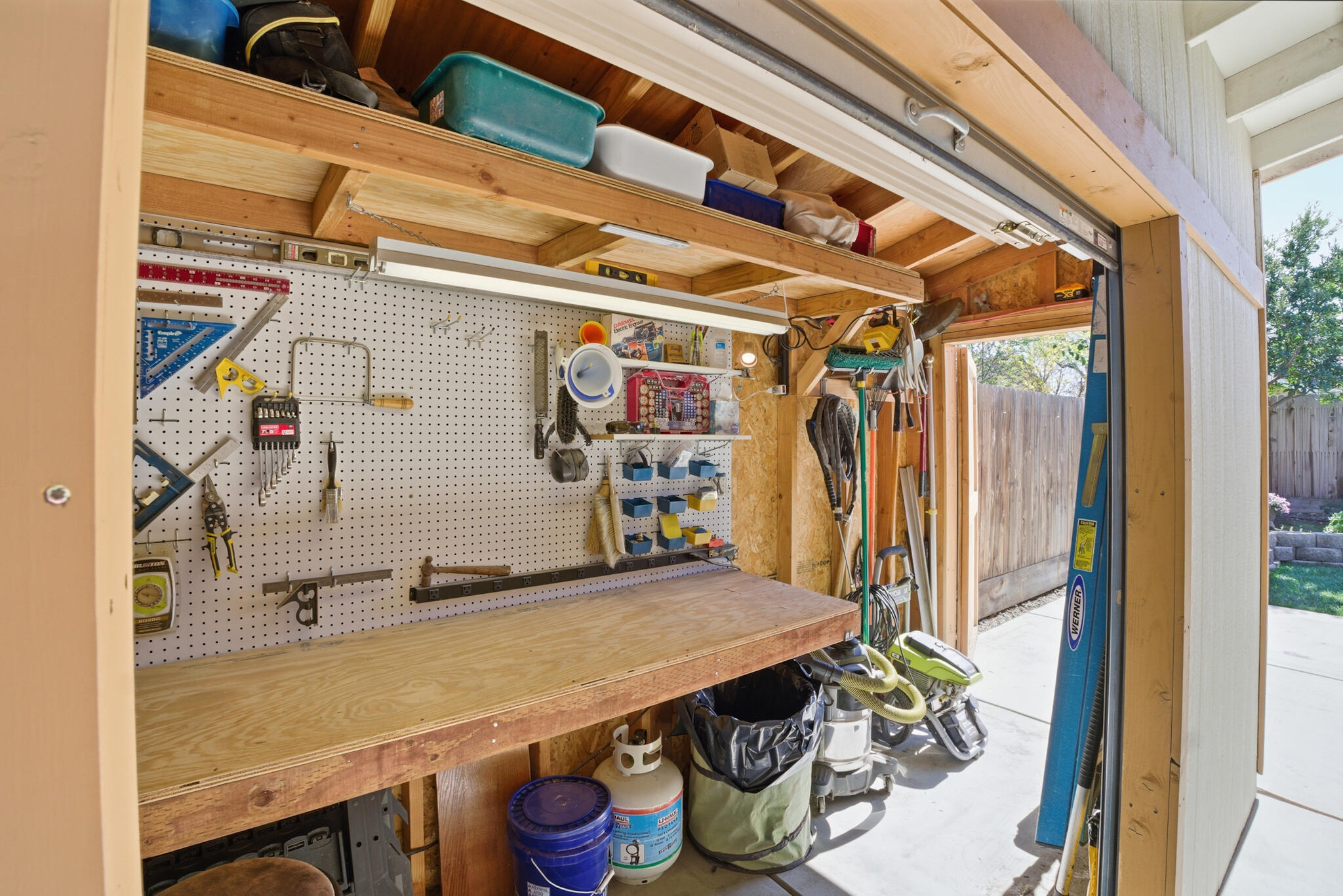 3709 E Cypress Ave, Visalia, CA 93292